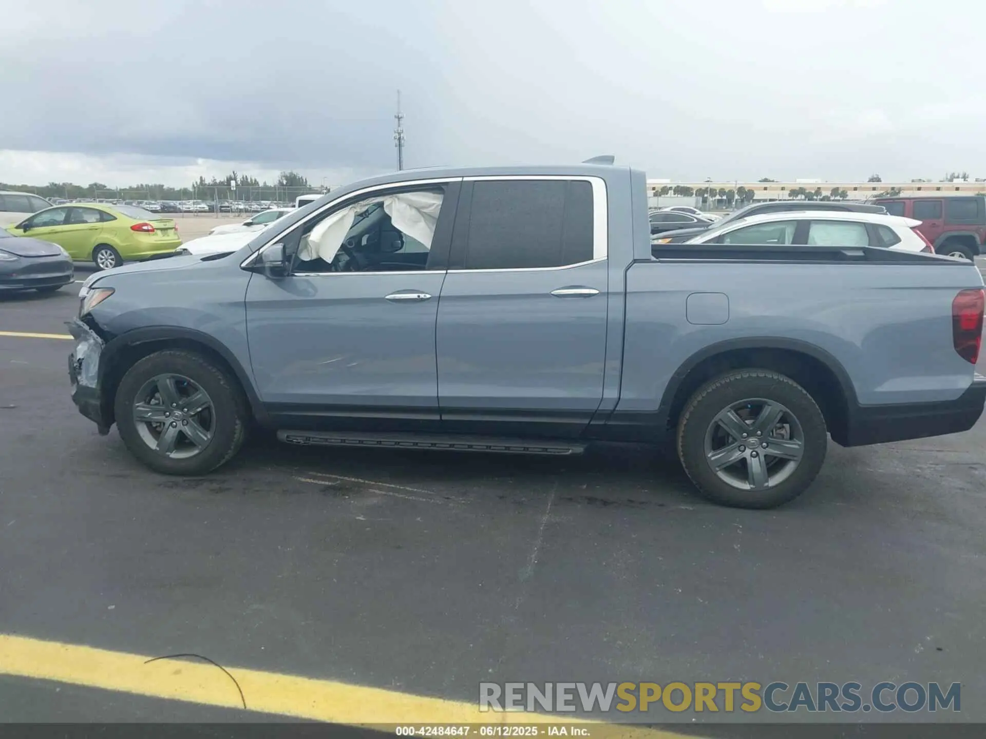 14 Photograph of a damaged car 5FPYK3F7XPB065203 HONDA RIDGELINE 2023