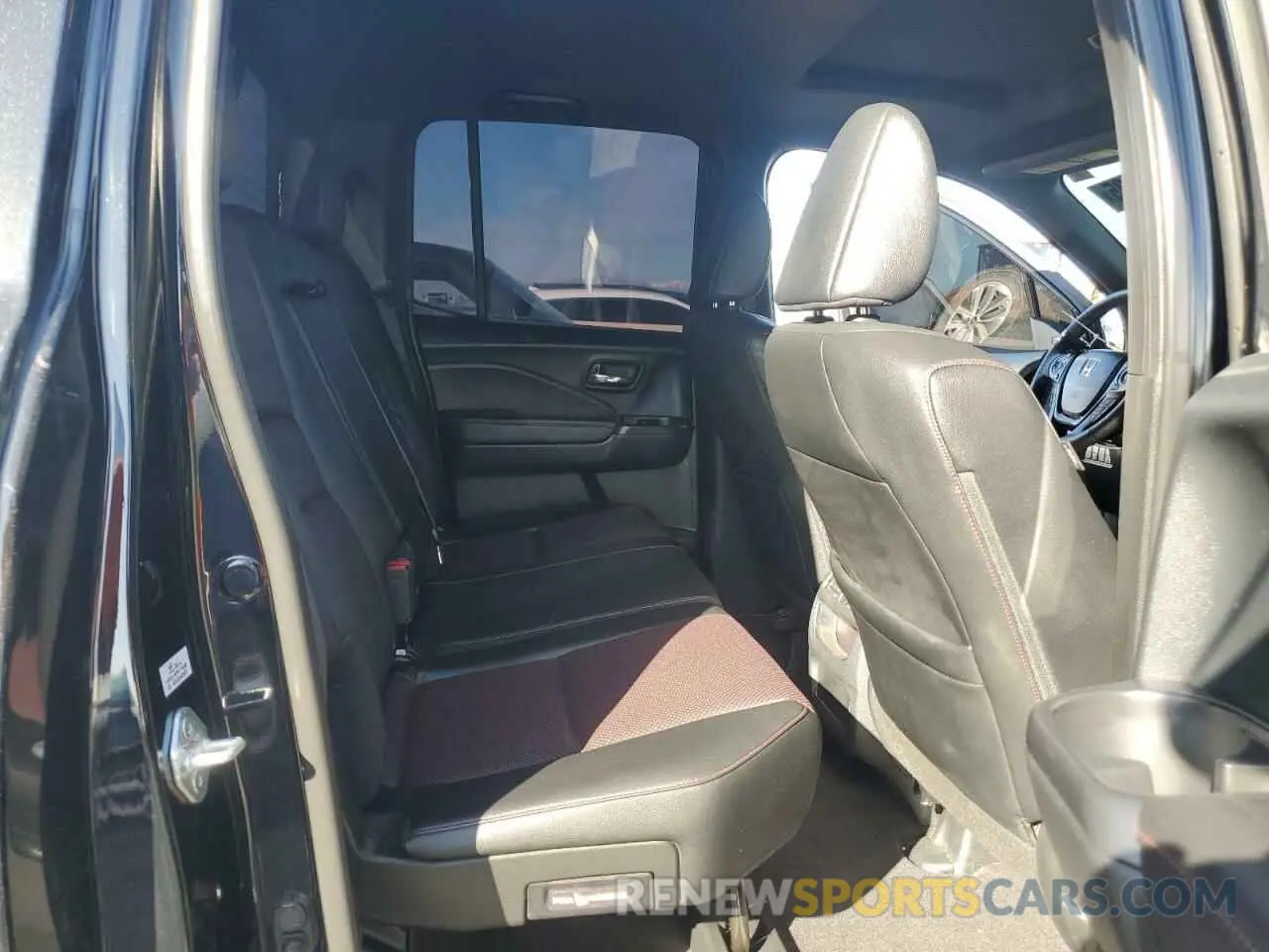 10 Photograph of a damaged car 5FPYK3F81PB012950 HONDA RIDGELINE 2023