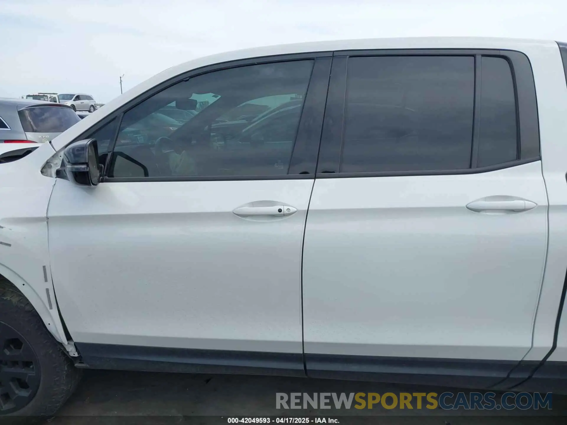14 Photograph of a damaged car 5FPYK3F84PB011792 HONDA RIDGELINE 2023