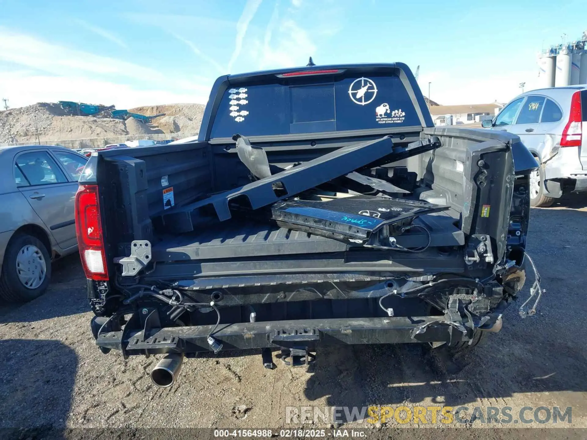 17 Photograph of a damaged car 5FPYK3F84PB027927 HONDA RIDGELINE 2023
