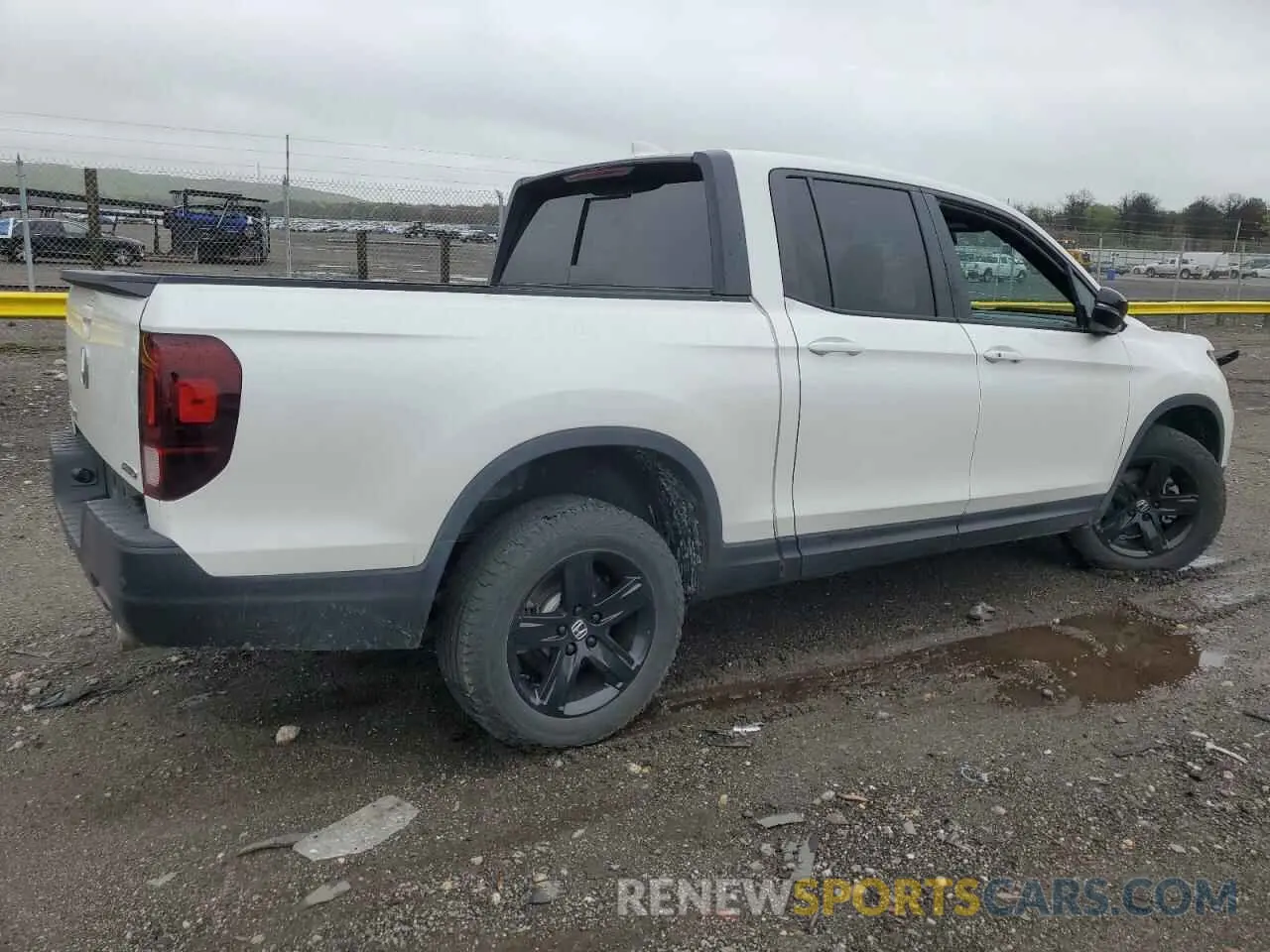 3 Photograph of a damaged car 5FPYK3F85PB048074 HONDA RIDGELINE 2023