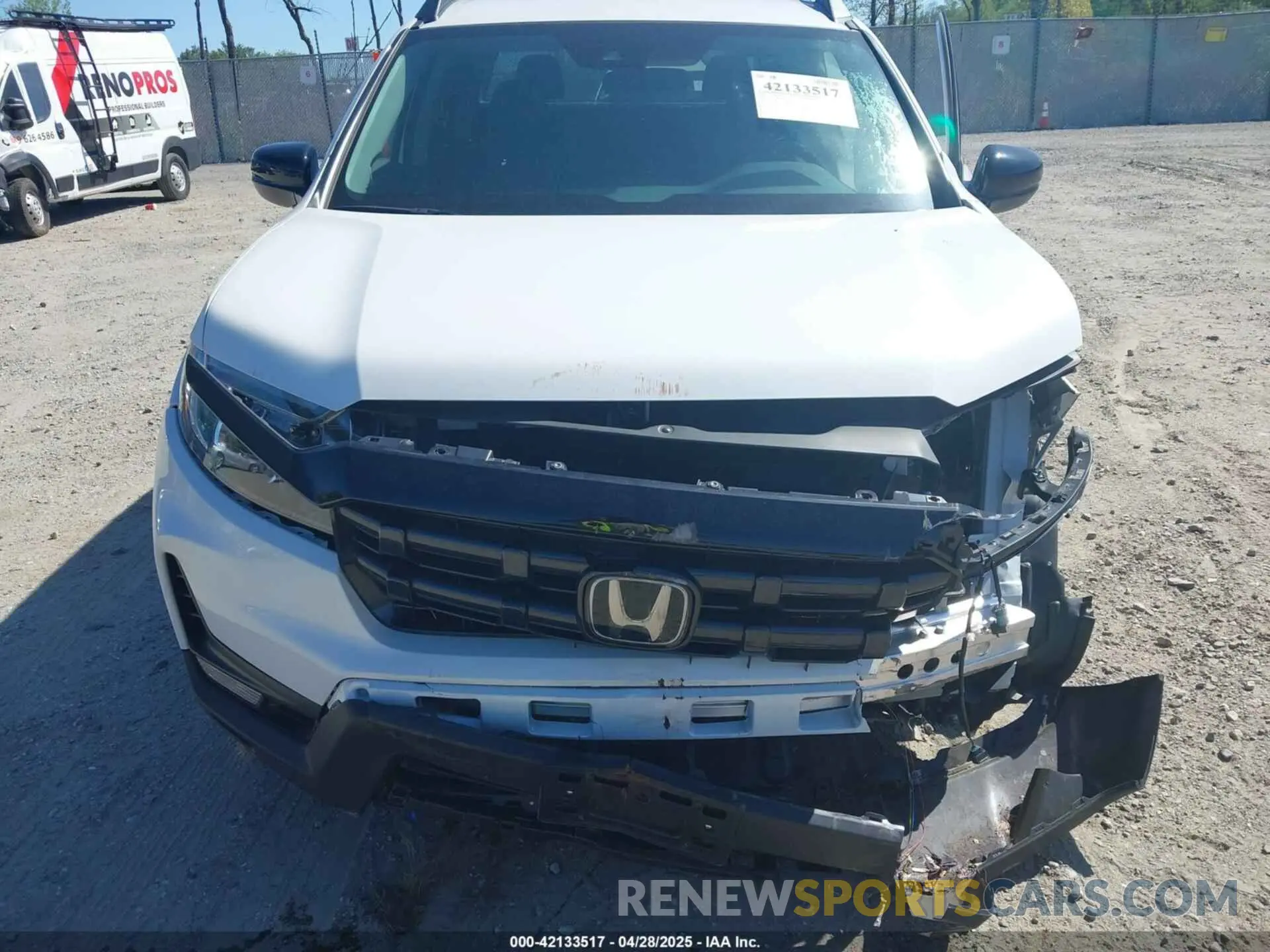 18 Photograph of a damaged car 5FPYK3F11RB005065 HONDA RIDGELINE 2024