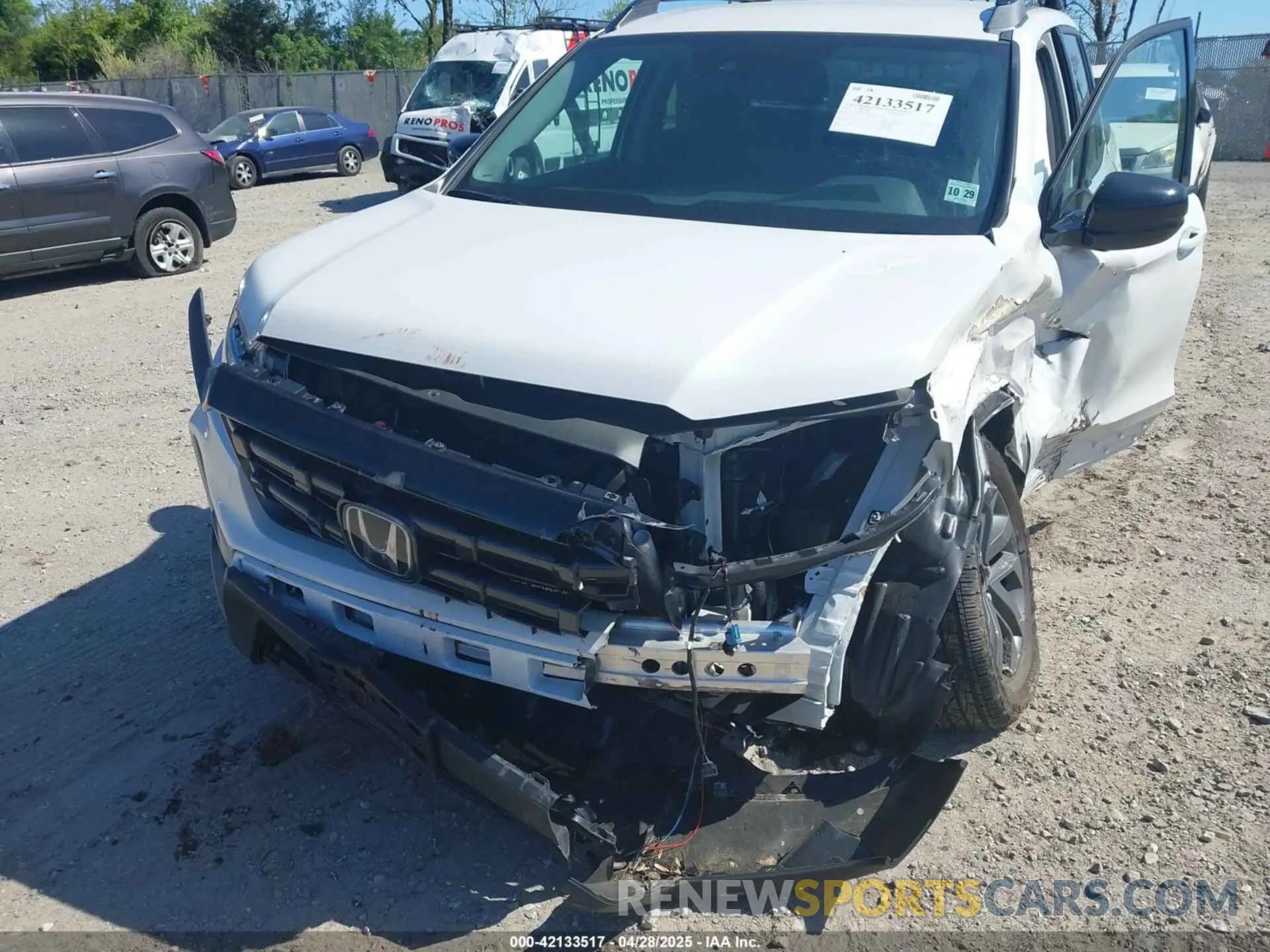 6 Photograph of a damaged car 5FPYK3F11RB005065 HONDA RIDGELINE 2024