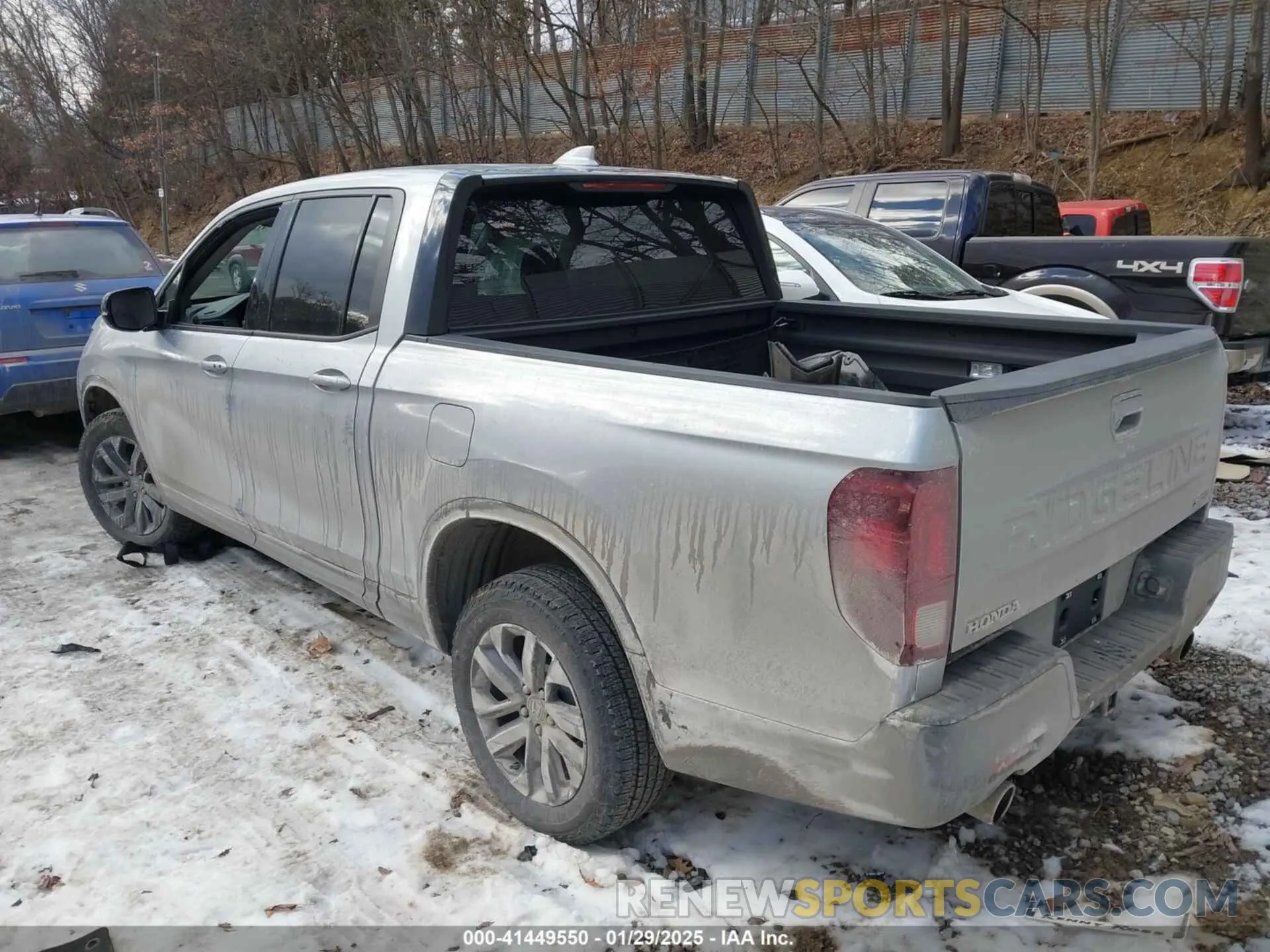 3 Photograph of a damaged car 5FPYK3F13RB018772 HONDA RIDGELINE 2024