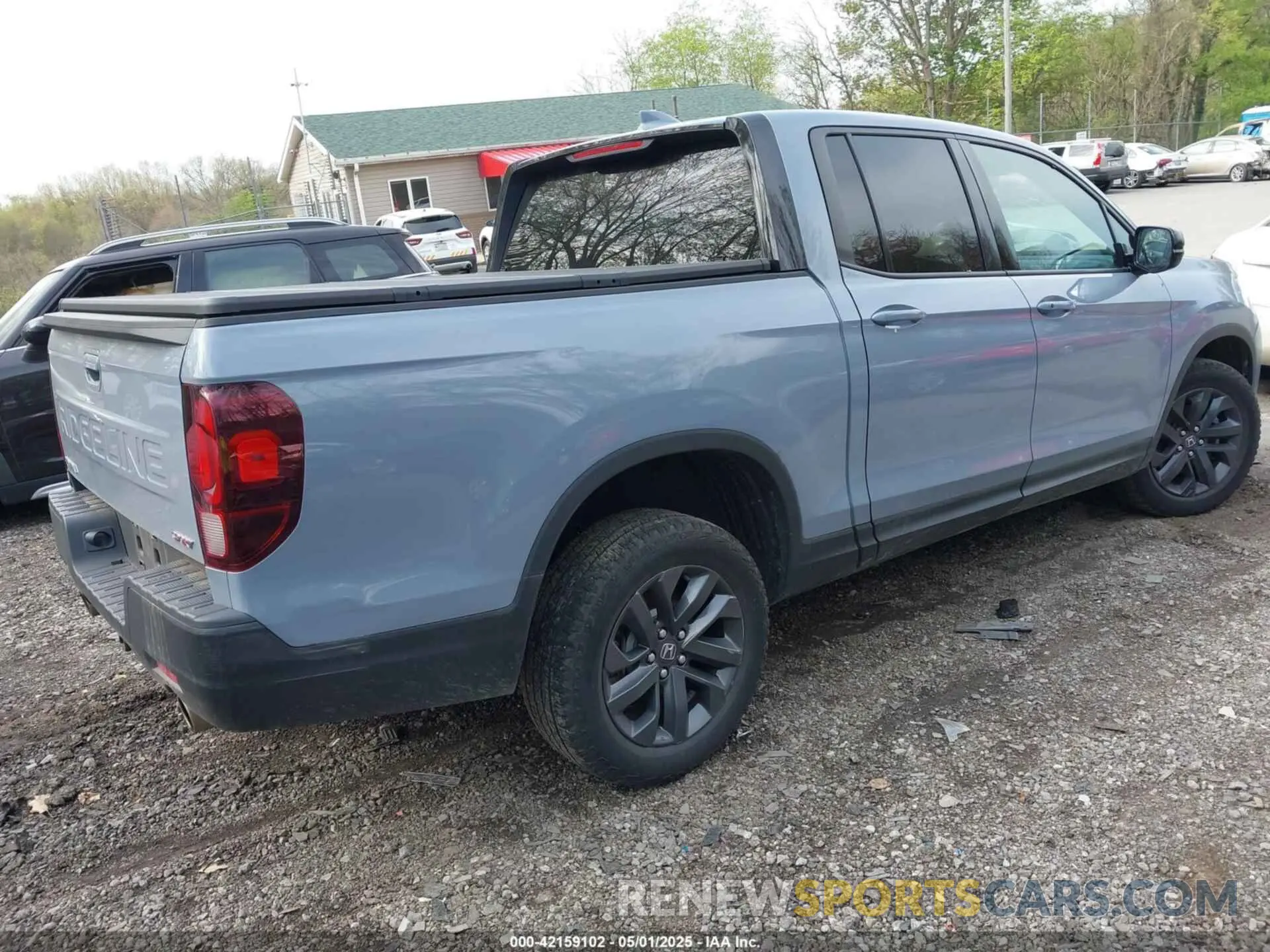 4 Photograph of a damaged car 5FPYK3F18RB009341 HONDA RIDGELINE 2024