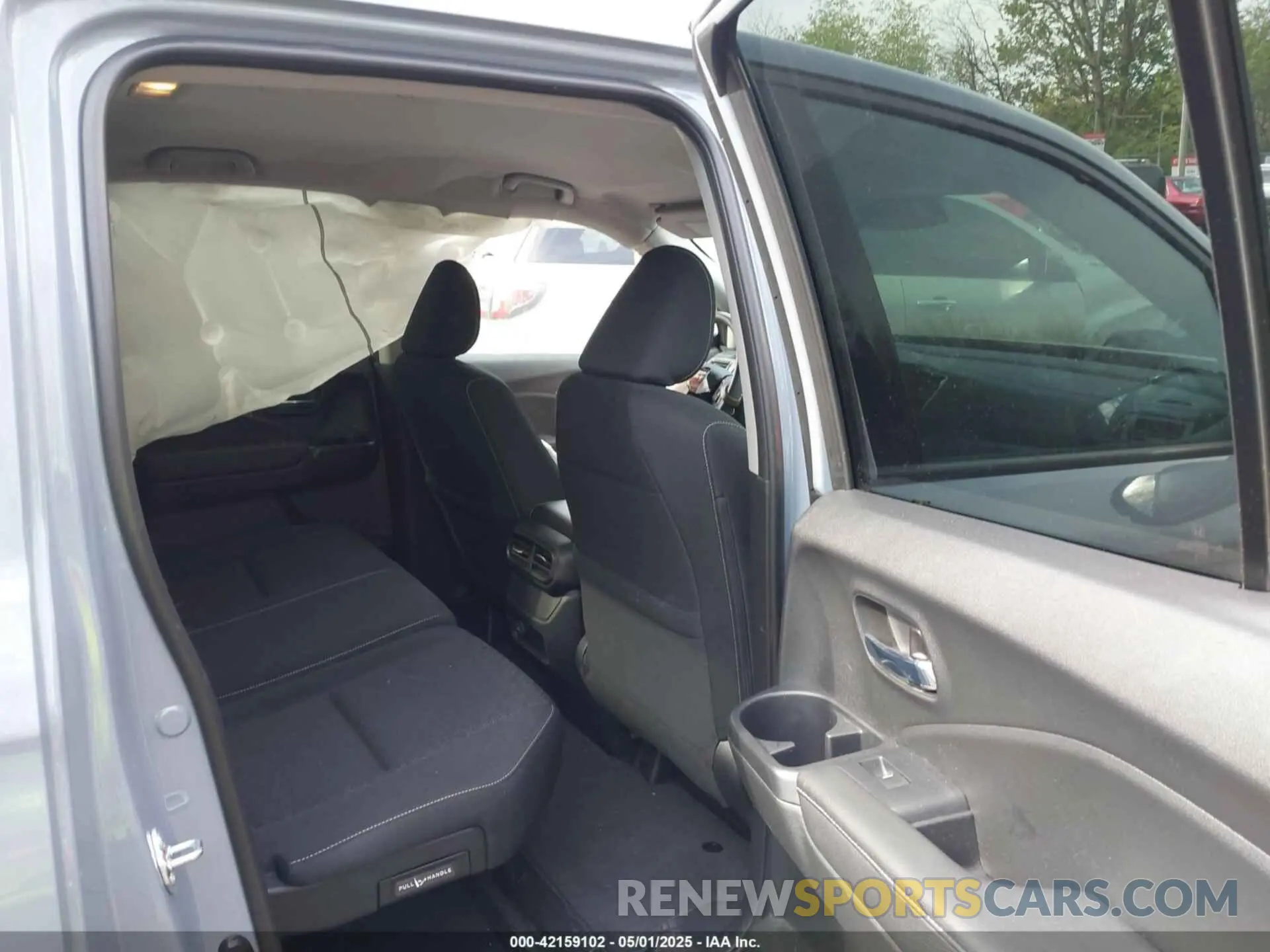 8 Photograph of a damaged car 5FPYK3F18RB009341 HONDA RIDGELINE 2024