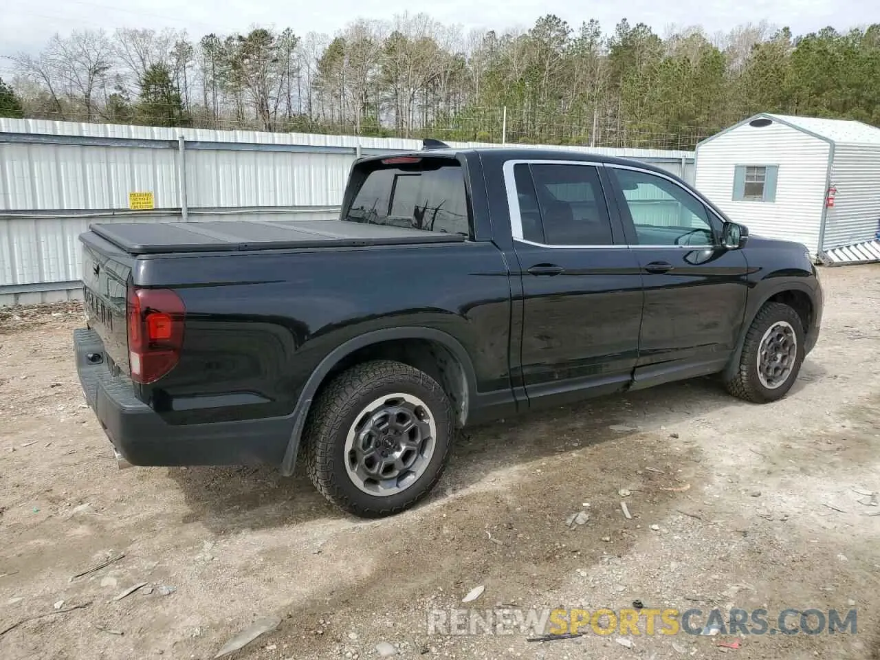 3 Photograph of a damaged car 5FPYK3F43RB024100 HONDA RIDGELINE 2024