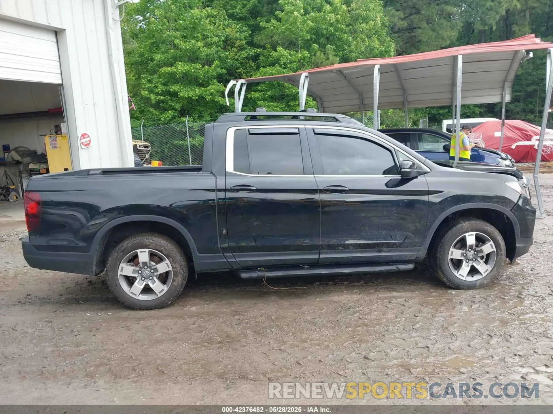 12 Photograph of a damaged car 5FPYK3F50RB022006 HONDA RIDGELINE 2024