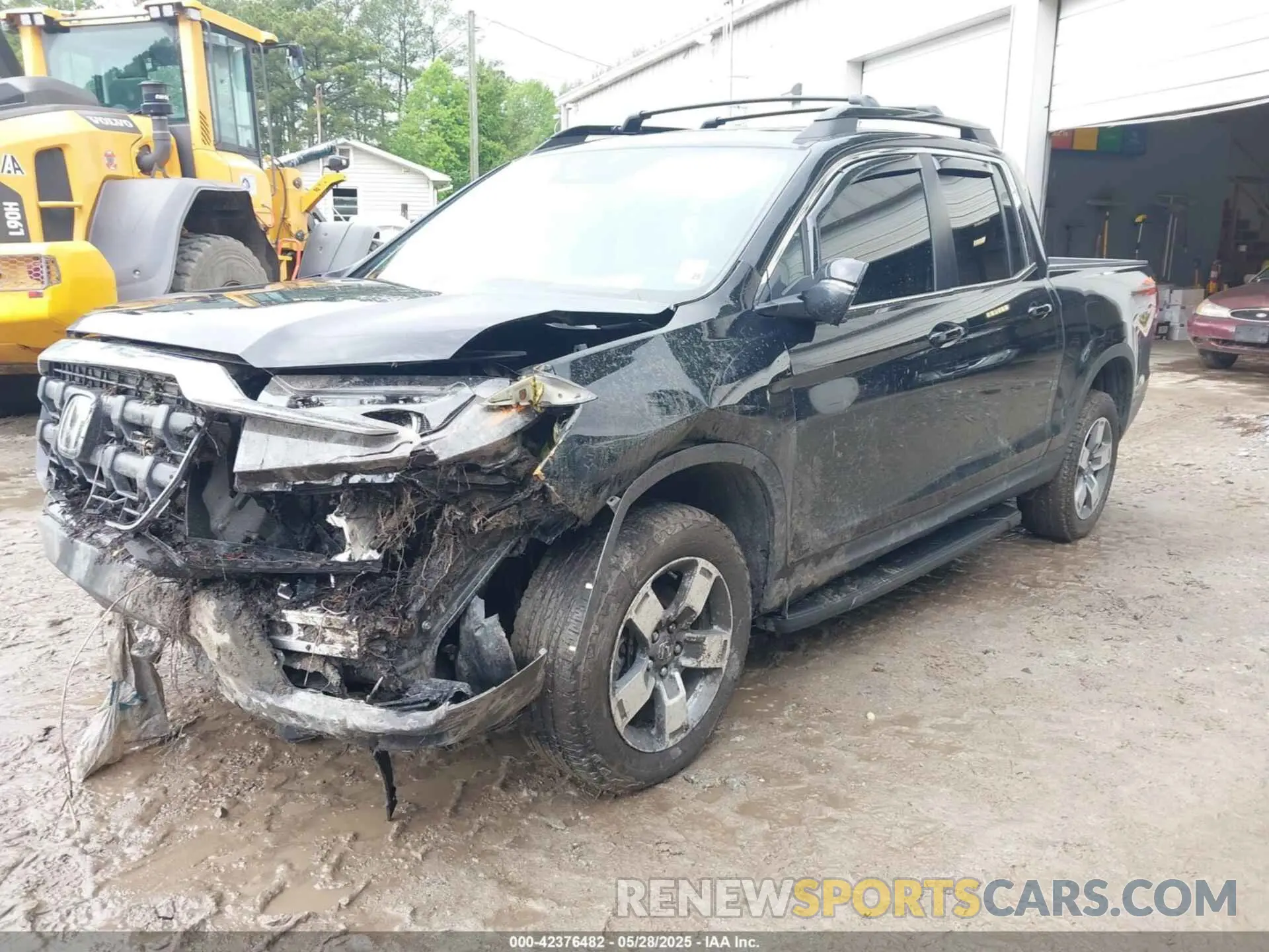 2 Photograph of a damaged car 5FPYK3F50RB022006 HONDA RIDGELINE 2024