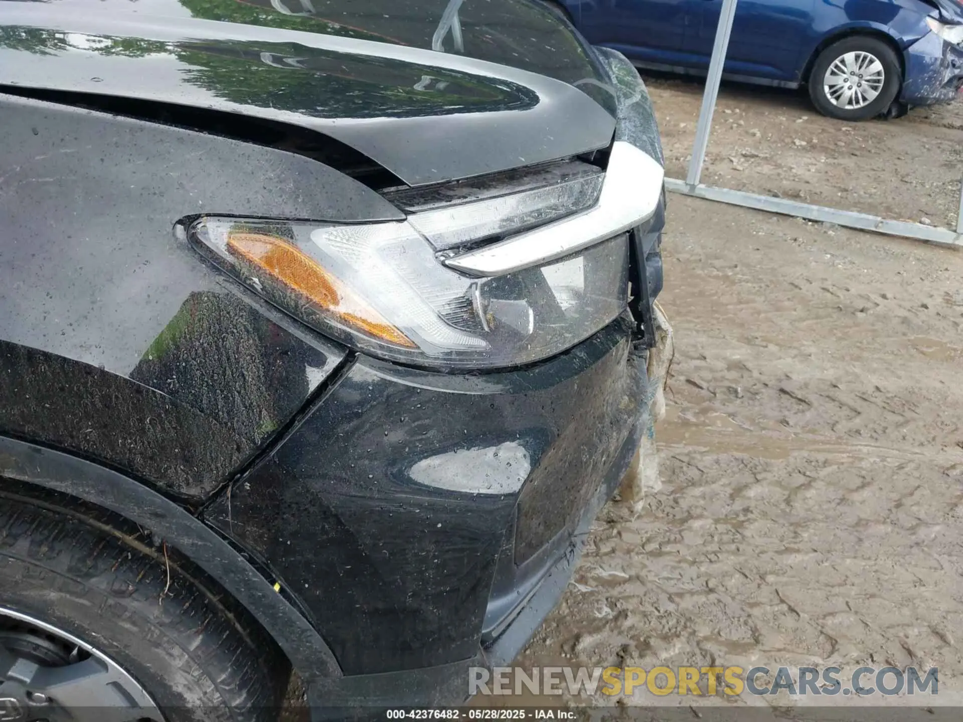 6 Photograph of a damaged car 5FPYK3F50RB022006 HONDA RIDGELINE 2024