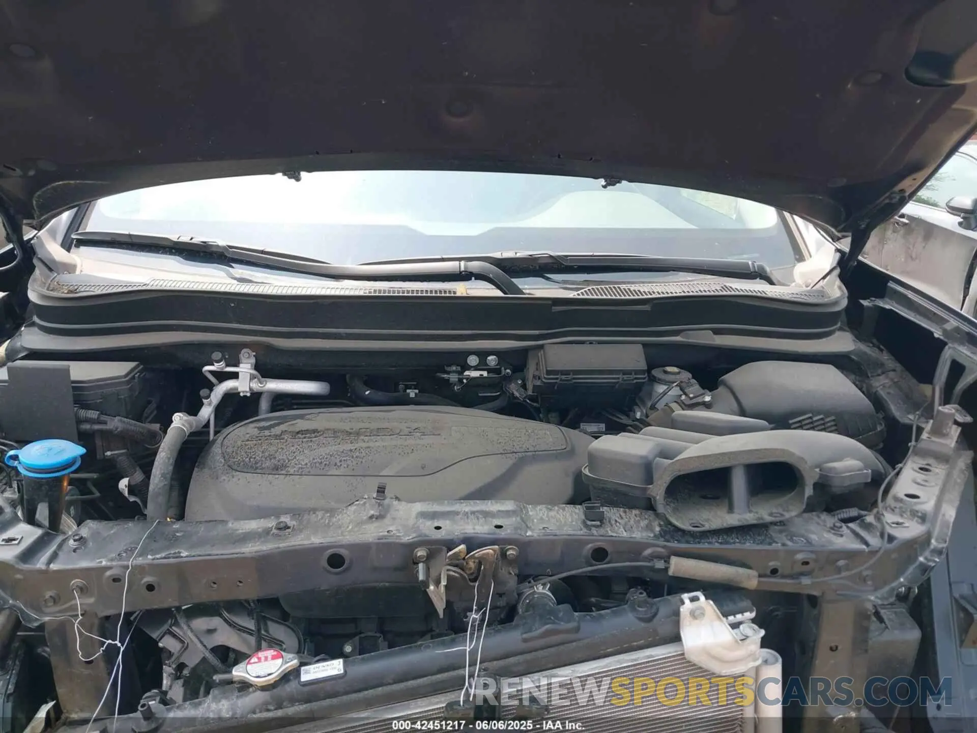10 Photograph of a damaged car 5FPYK3F51RB002315 HONDA RIDGELINE 2024