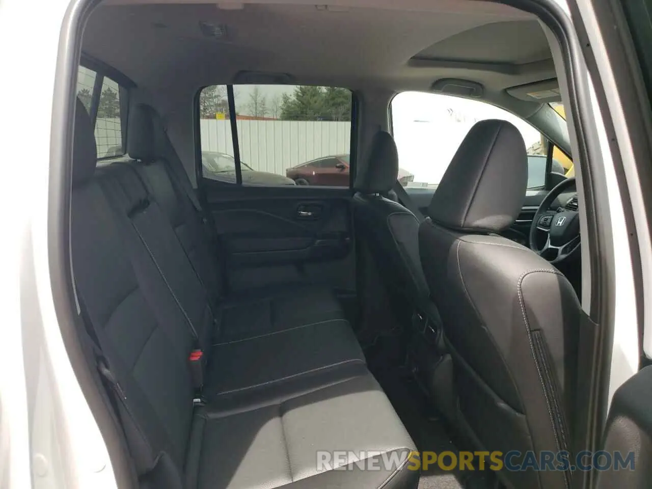 10 Photograph of a damaged car 5FPYK3F51RB014786 HONDA RIDGELINE 2024
