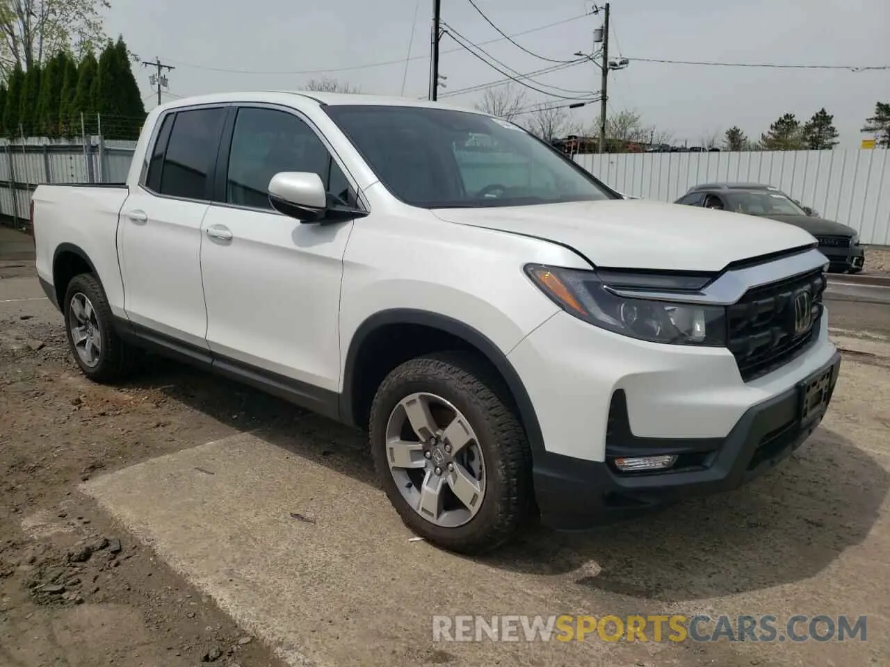 4 Photograph of a damaged car 5FPYK3F51RB014786 HONDA RIDGELINE 2024