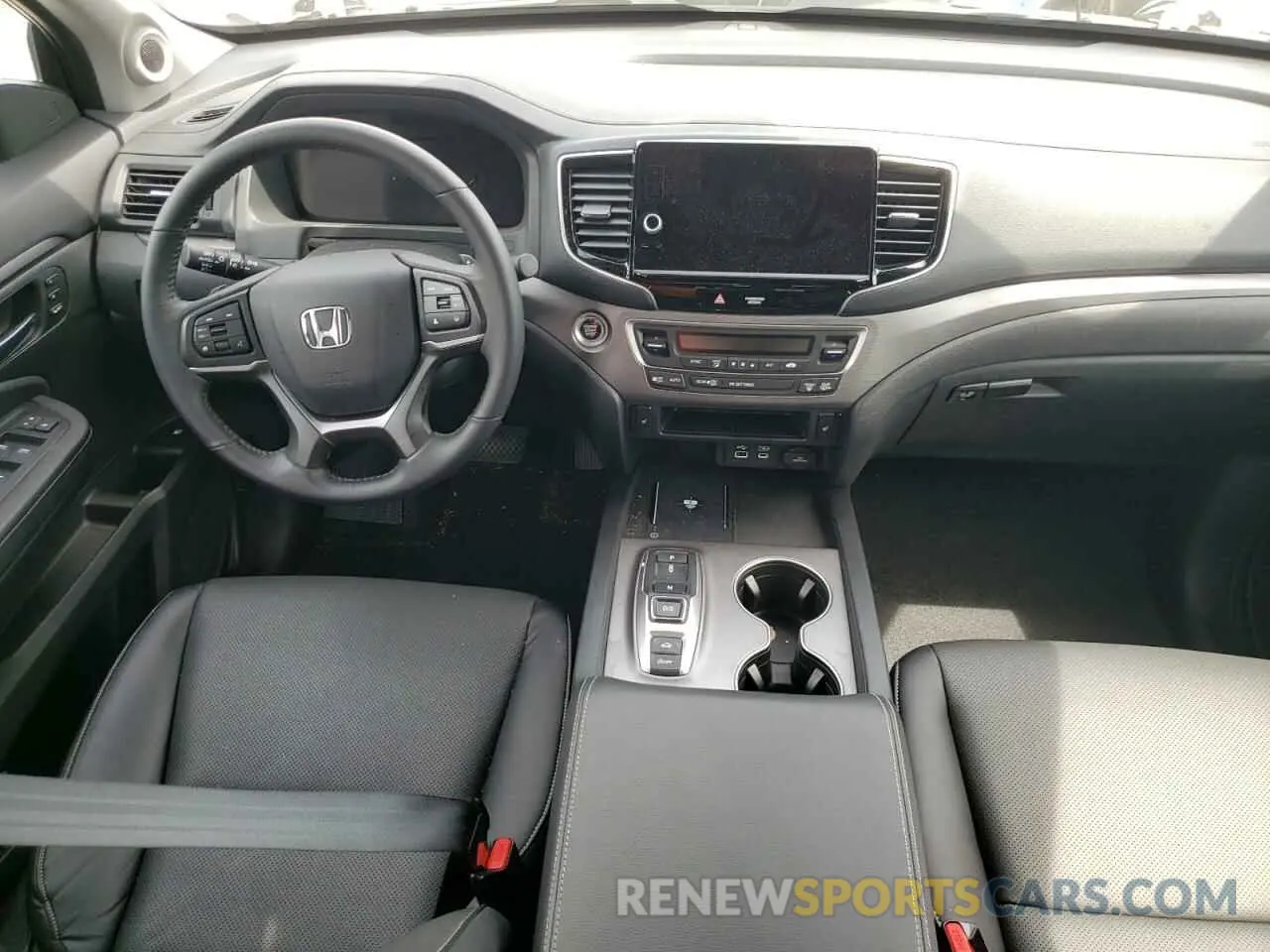 8 Photograph of a damaged car 5FPYK3F51RB014786 HONDA RIDGELINE 2024