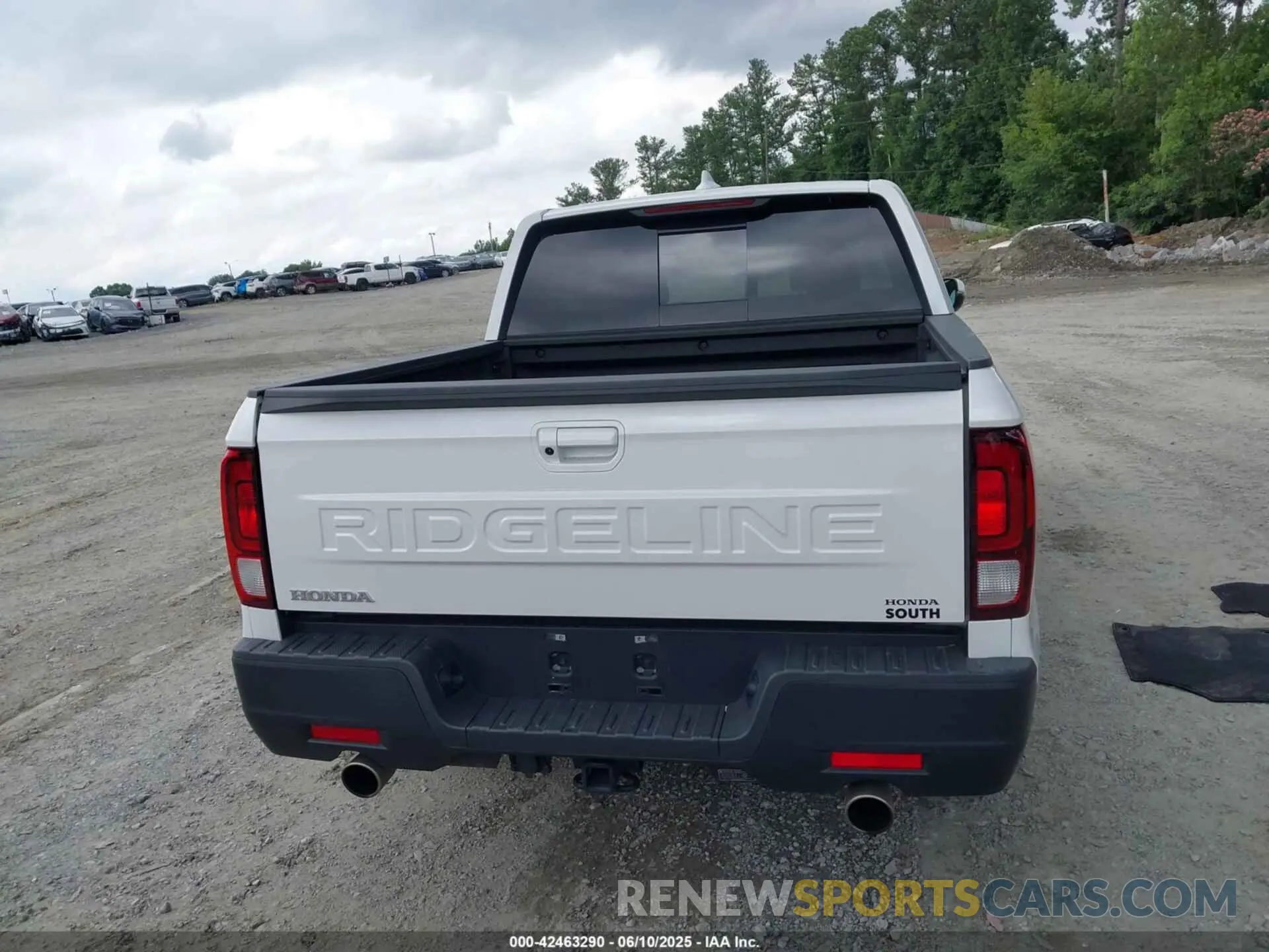 16 Photograph of a damaged car 5FPYK3F53RB024767 HONDA RIDGELINE 2024