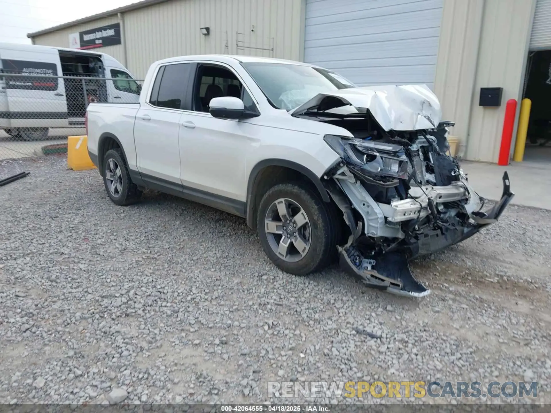 1 Photograph of a damaged car 5FPYK3F54RB011834 HONDA RIDGELINE 2024