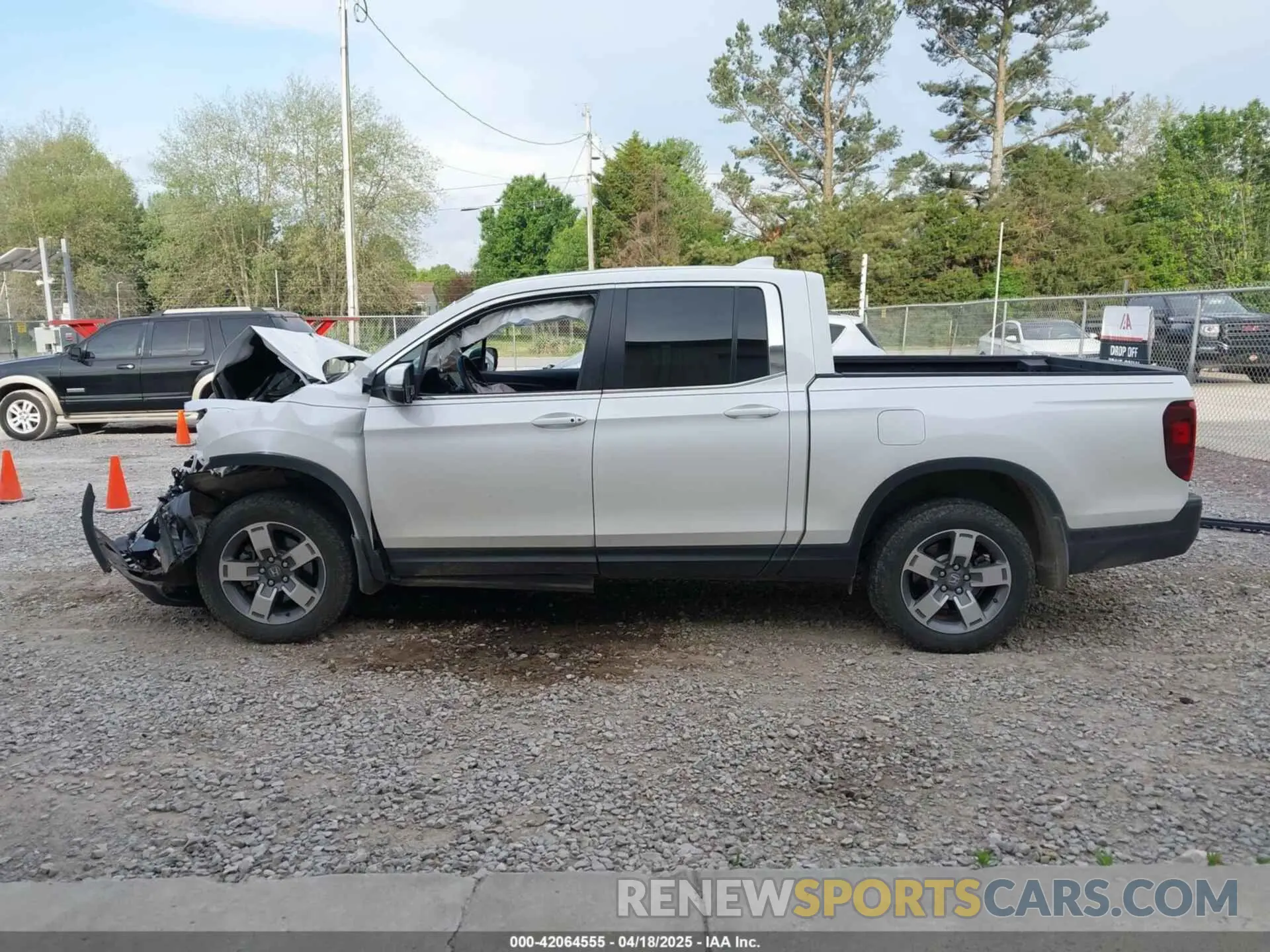 15 Photograph of a damaged car 5FPYK3F54RB011834 HONDA RIDGELINE 2024