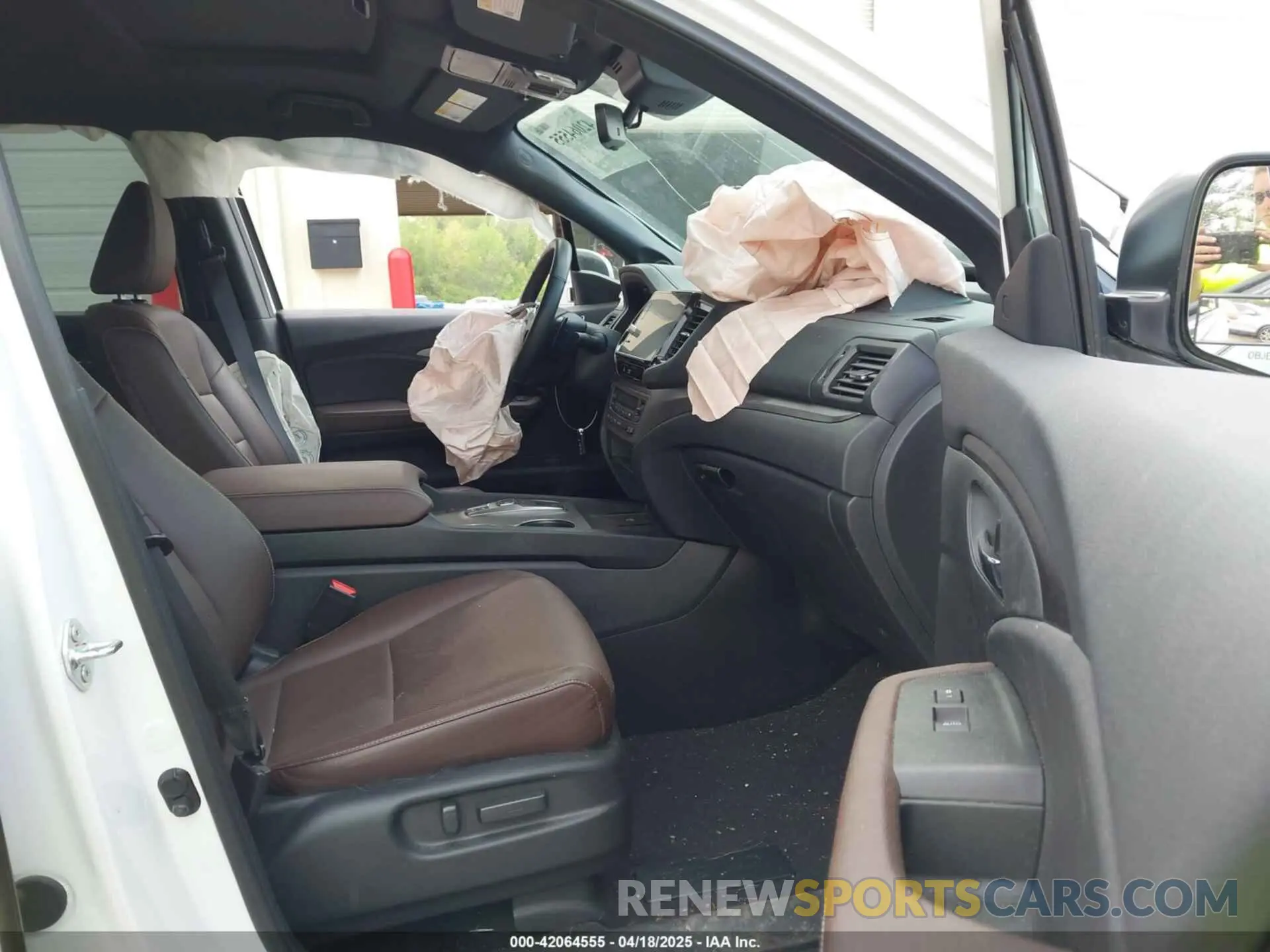 5 Photograph of a damaged car 5FPYK3F54RB011834 HONDA RIDGELINE 2024