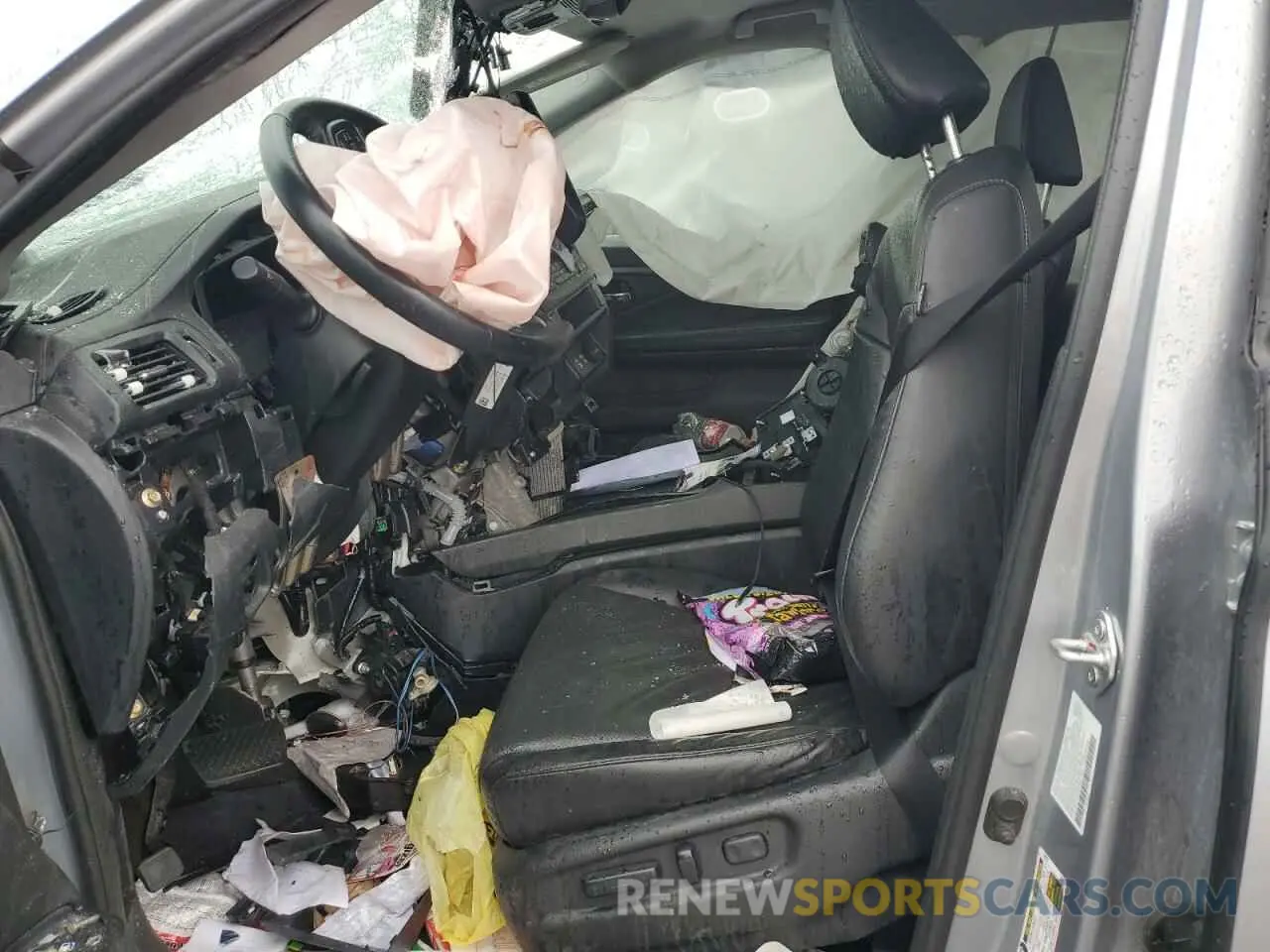 7 Photograph of a damaged car 5FPYK3F5XRB019422 HONDA RIDGELINE 2024
