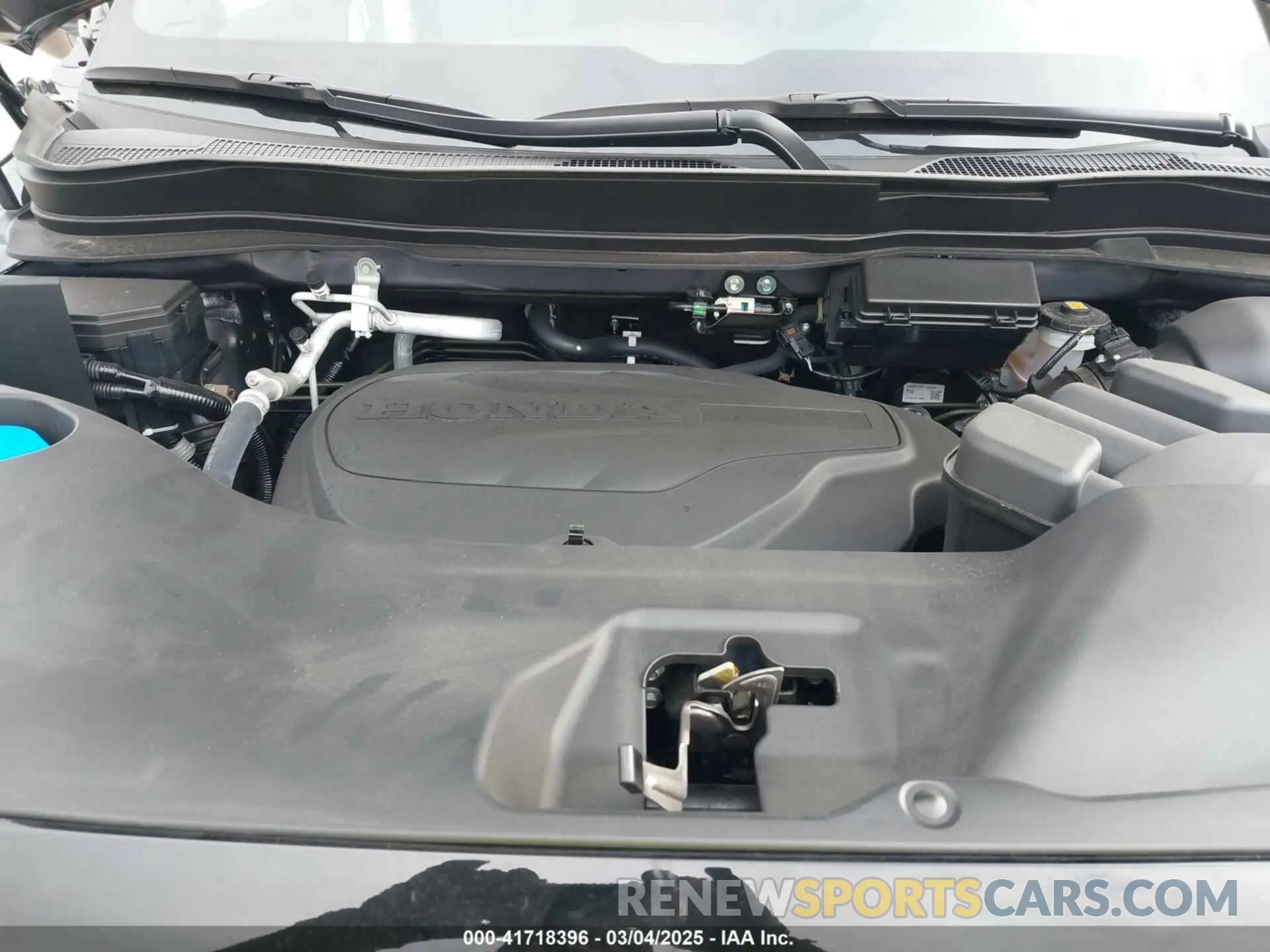 10 Photograph of a damaged car 5FPYK3F62RB021674 HONDA RIDGELINE 2024