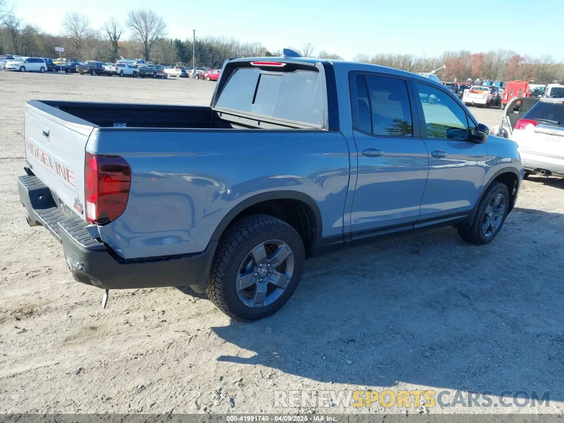 4 Photograph of a damaged car 5FPYK3F67RB024392 HONDA RIDGELINE 2024