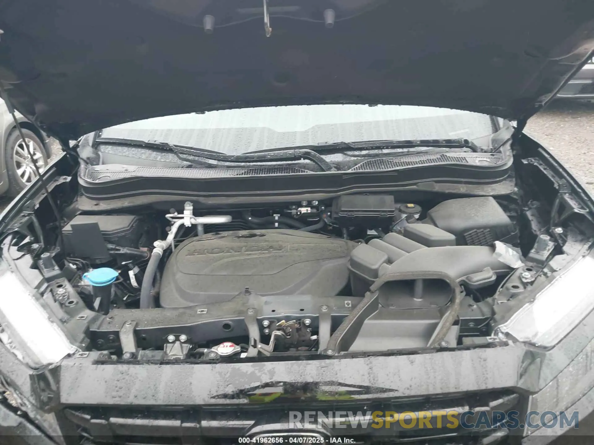 10 Photograph of a damaged car 5FPYK3F82RB021790 HONDA RIDGELINE 2024