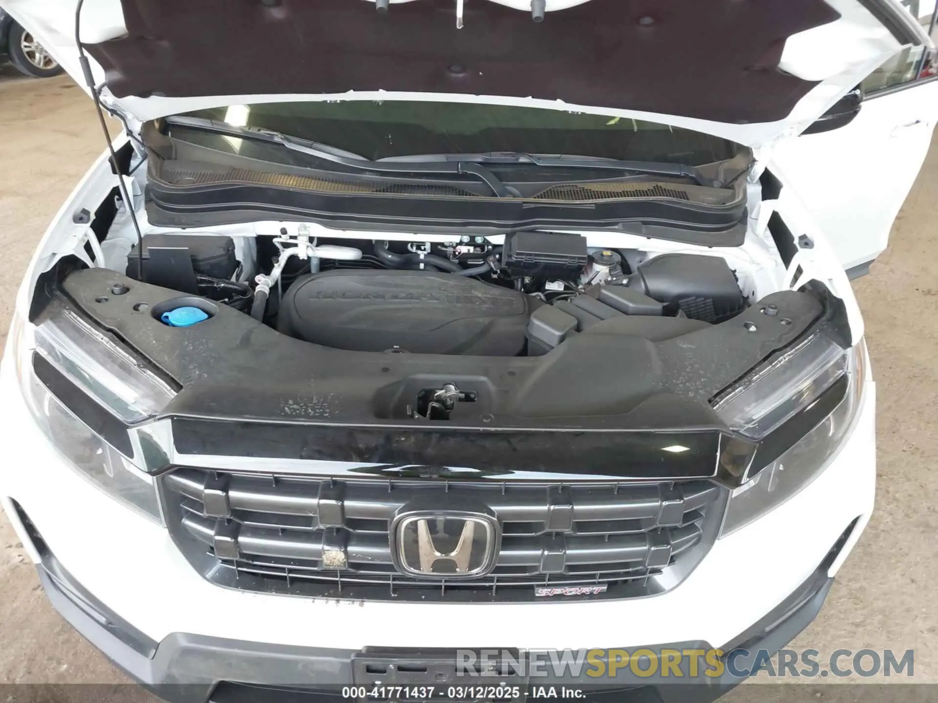 10 Photograph of a damaged car 5FPYK3F19SB002744 HONDA RIDGELINE 2025