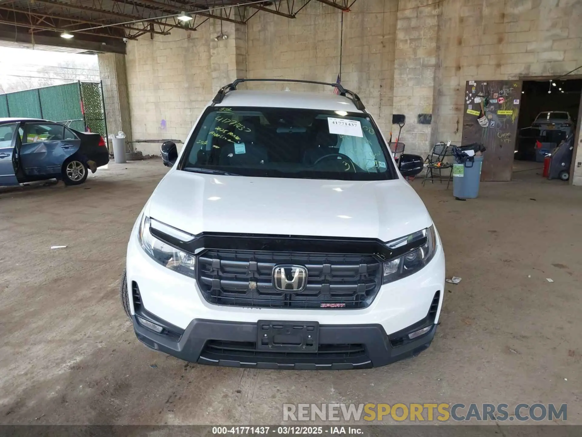 12 Photograph of a damaged car 5FPYK3F19SB002744 HONDA RIDGELINE 2025