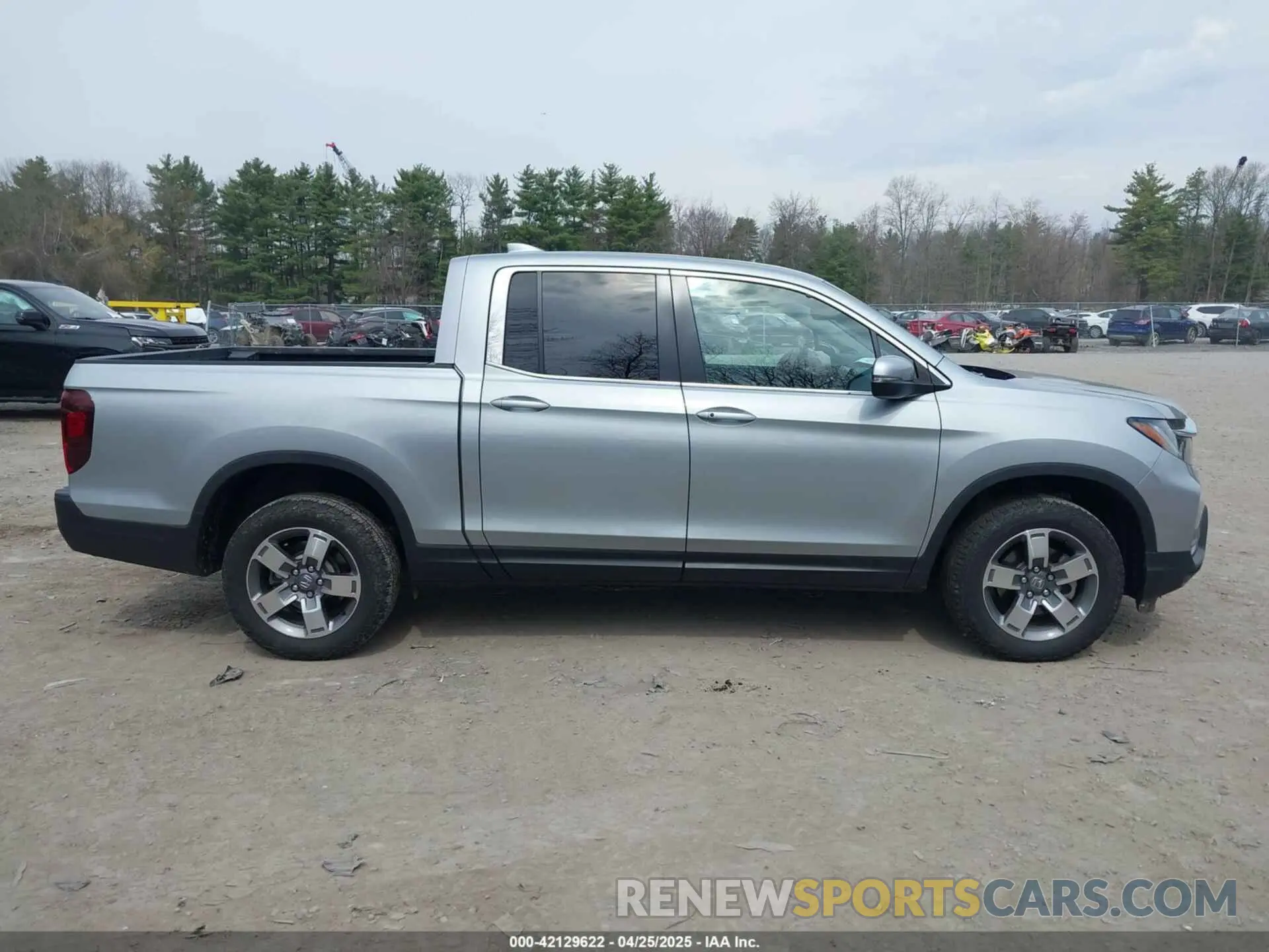 13 Photograph of a damaged car 5FPYK3F57SB001983 HONDA RIDGELINE 2025