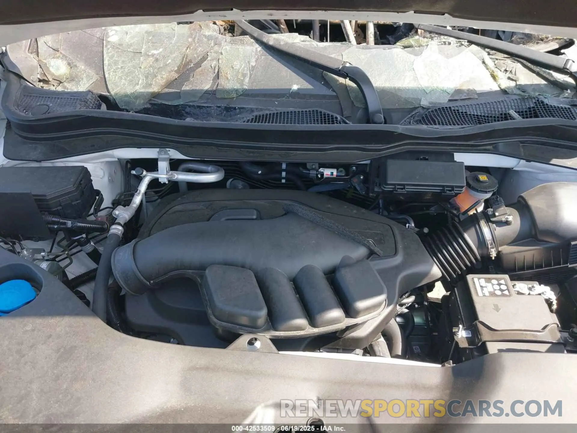 10 Photograph of a damaged car 5FPYK3F5XSB032533 HONDA RIDGELINE 2025