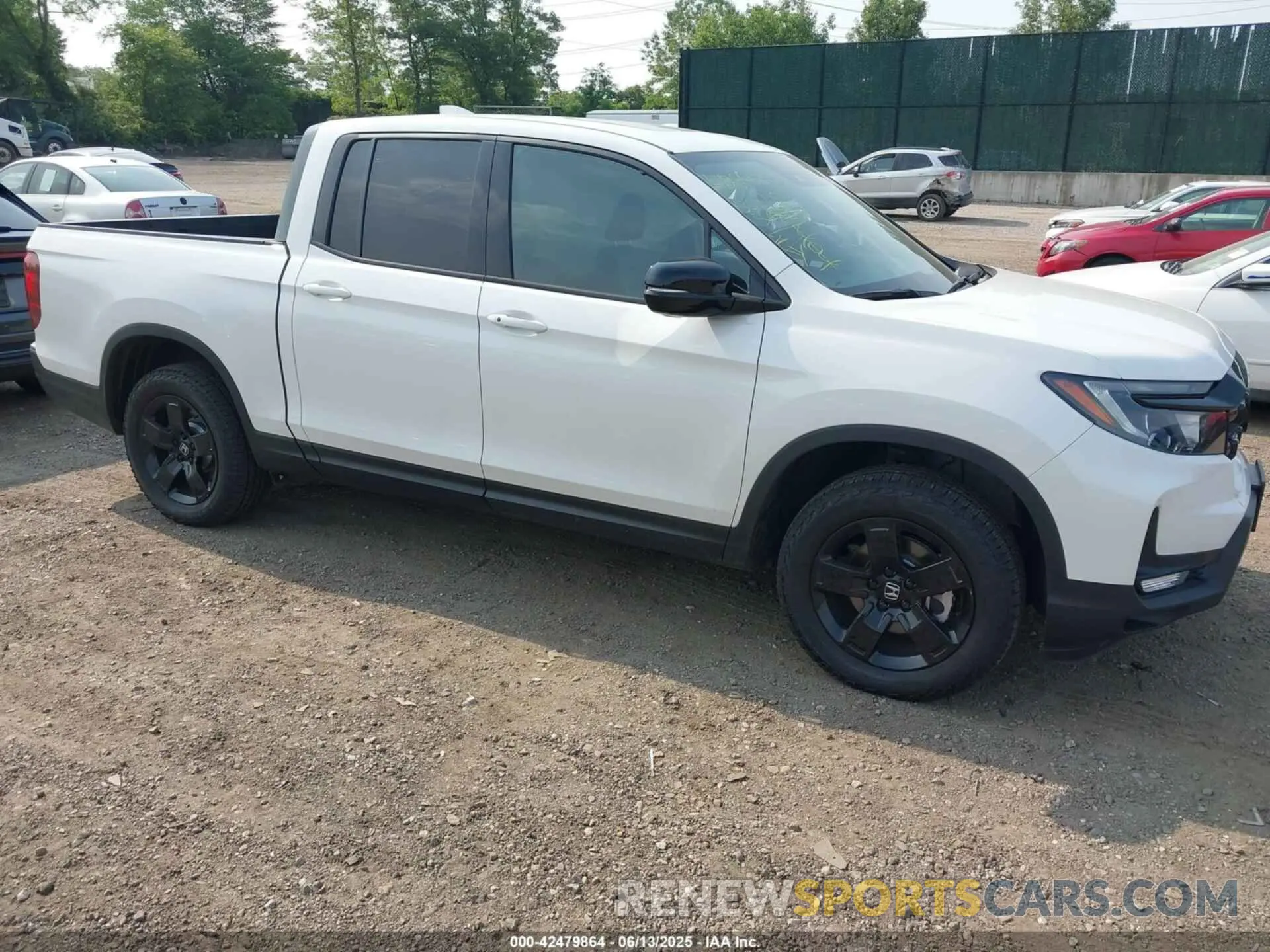 1 Photograph of a damaged car 5FPYK3F87SB025582 HONDA RIDGELINE 2025