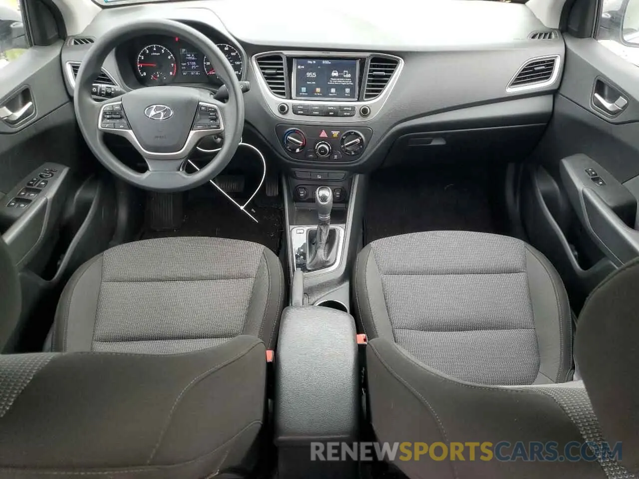 8 Photograph of a damaged car 3KPC24A30KE041214 HYUNDAI ACCENT 2019