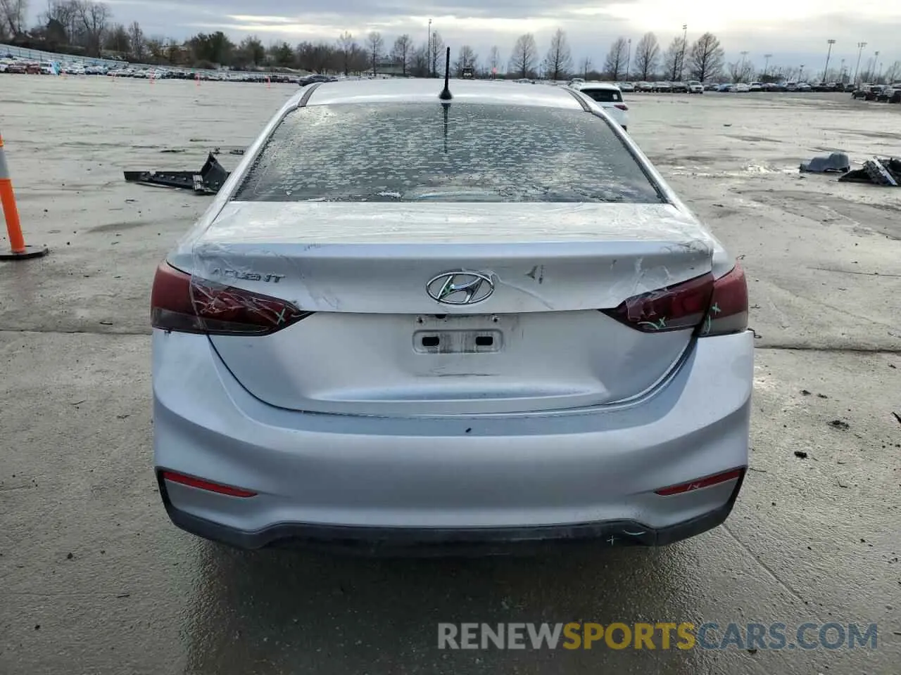 6 Photograph of a damaged car 3KPC24A30KE042444 HYUNDAI ACCENT 2019