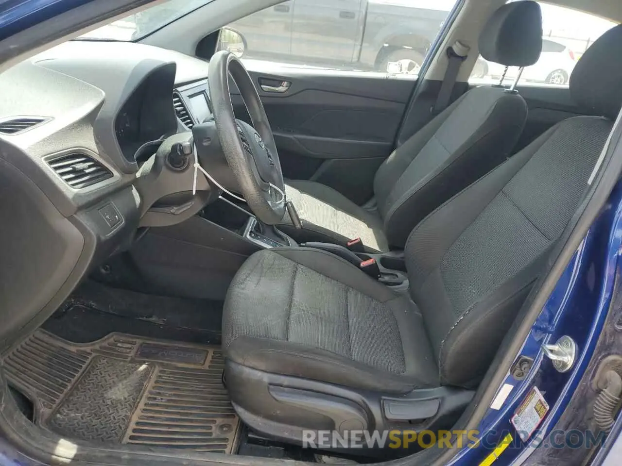 7 Photograph of a damaged car 3KPC24A30KE049636 HYUNDAI ACCENT 2019