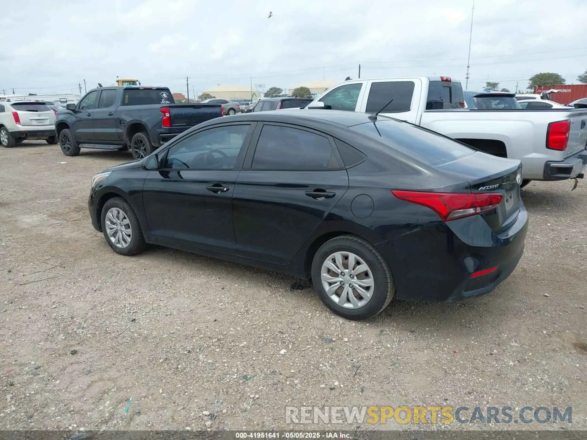 3 Photograph of a damaged car 3KPC24A30KE051161 HYUNDAI ACCENT 2019