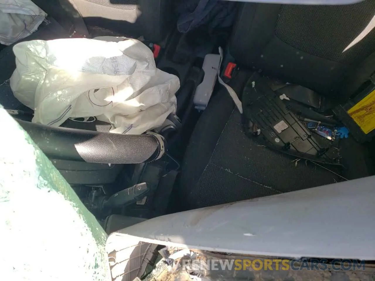 9 Photograph of a damaged car 3KPC24A30KE062953 HYUNDAI ACCENT 2019