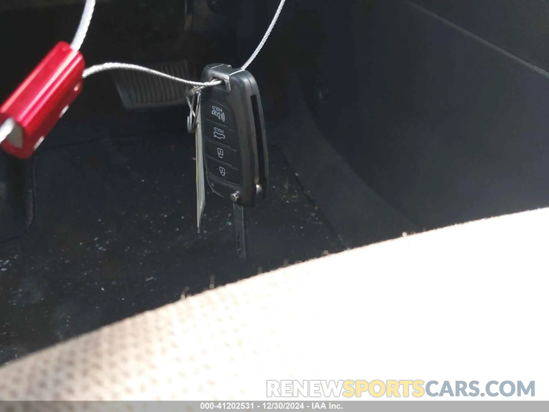 11 Photograph of a damaged car 3KPC24A30KE065061 HYUNDAI ACCENT 2019
