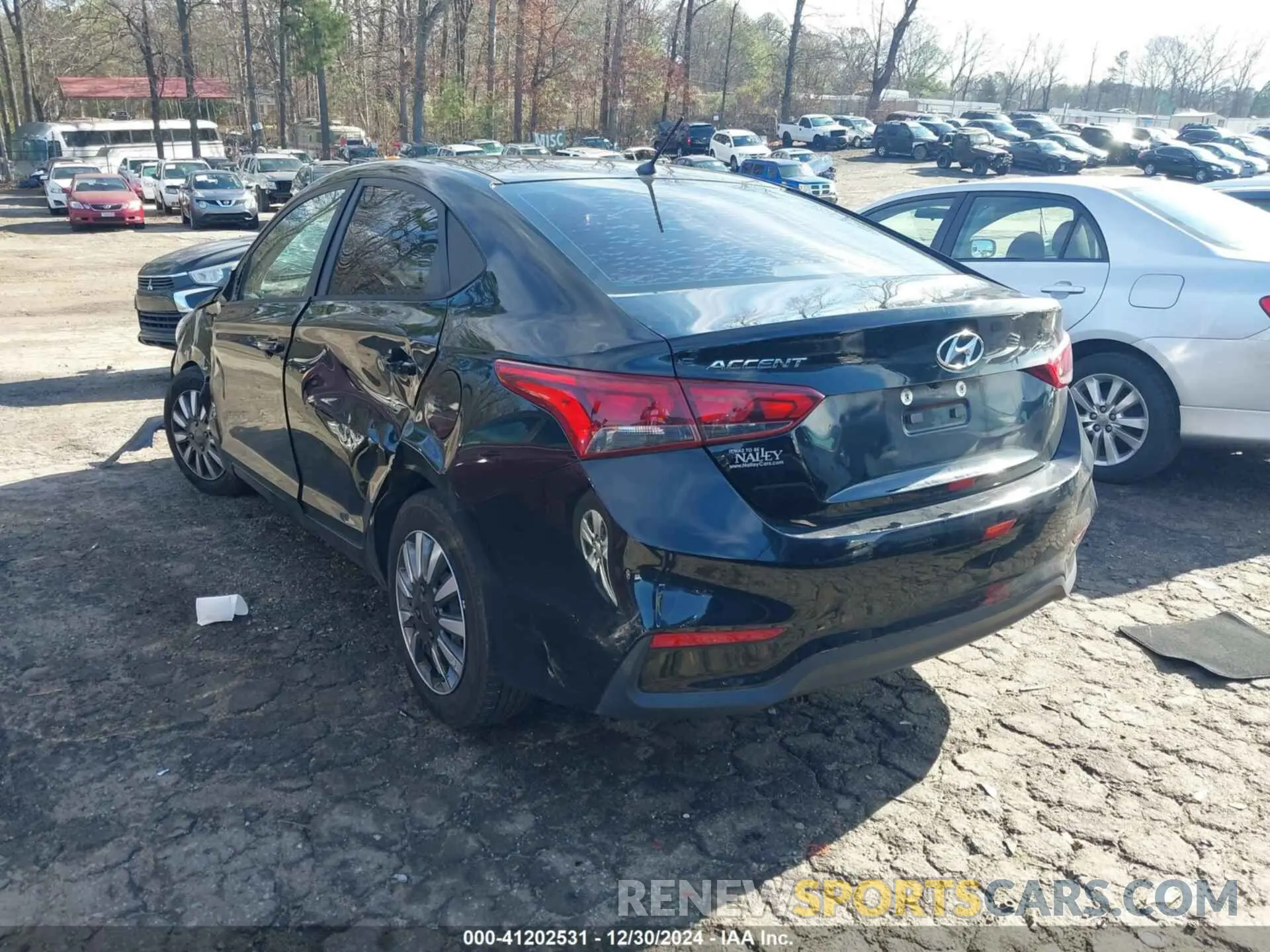 3 Photograph of a damaged car 3KPC24A30KE065061 HYUNDAI ACCENT 2019