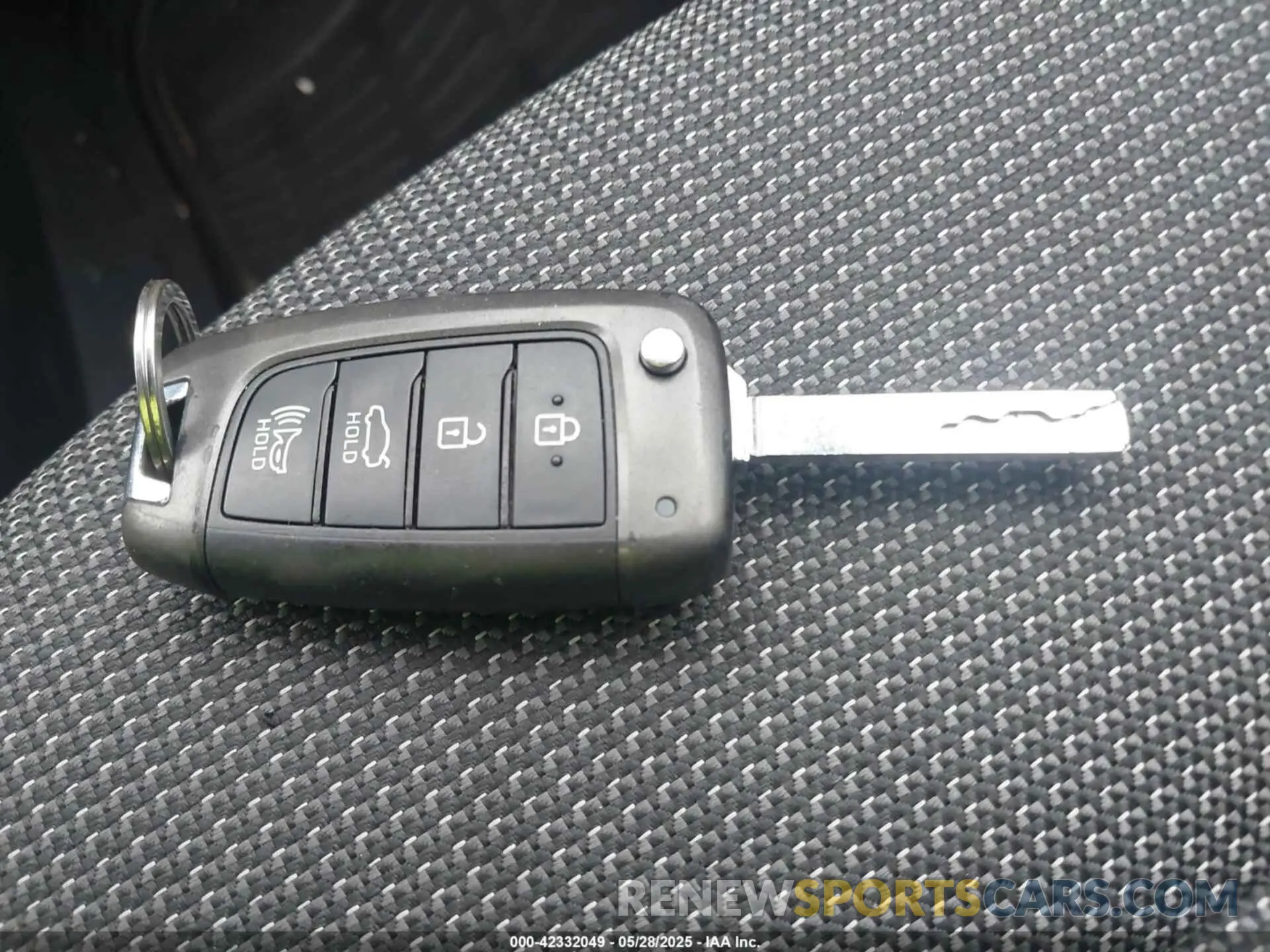 11 Photograph of a damaged car 3KPC24A30KE066839 HYUNDAI ACCENT 2019
