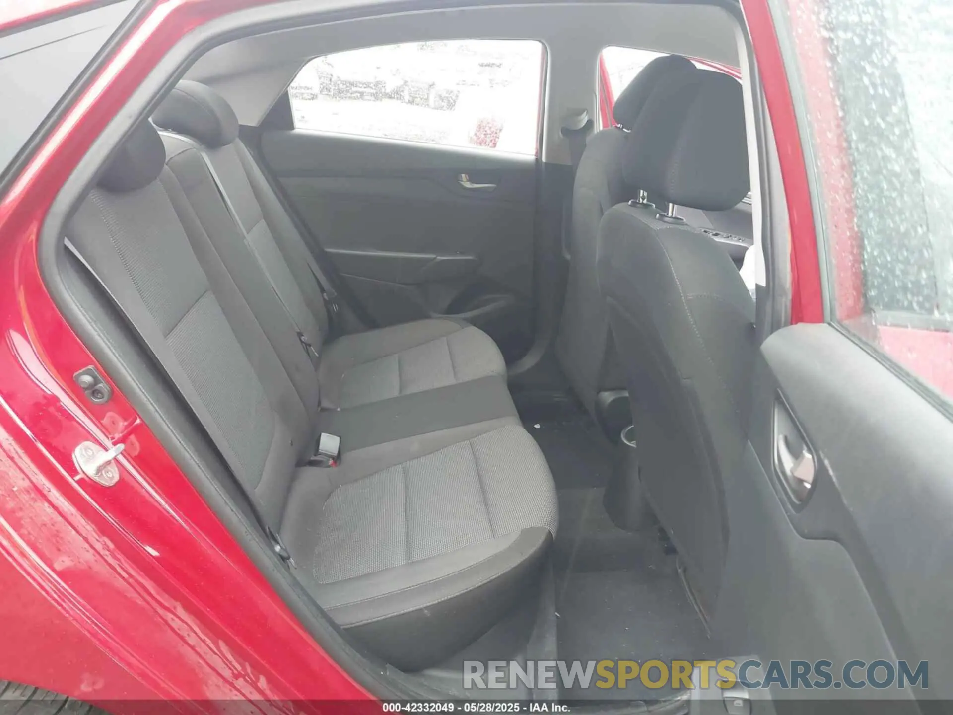 8 Photograph of a damaged car 3KPC24A30KE066839 HYUNDAI ACCENT 2019