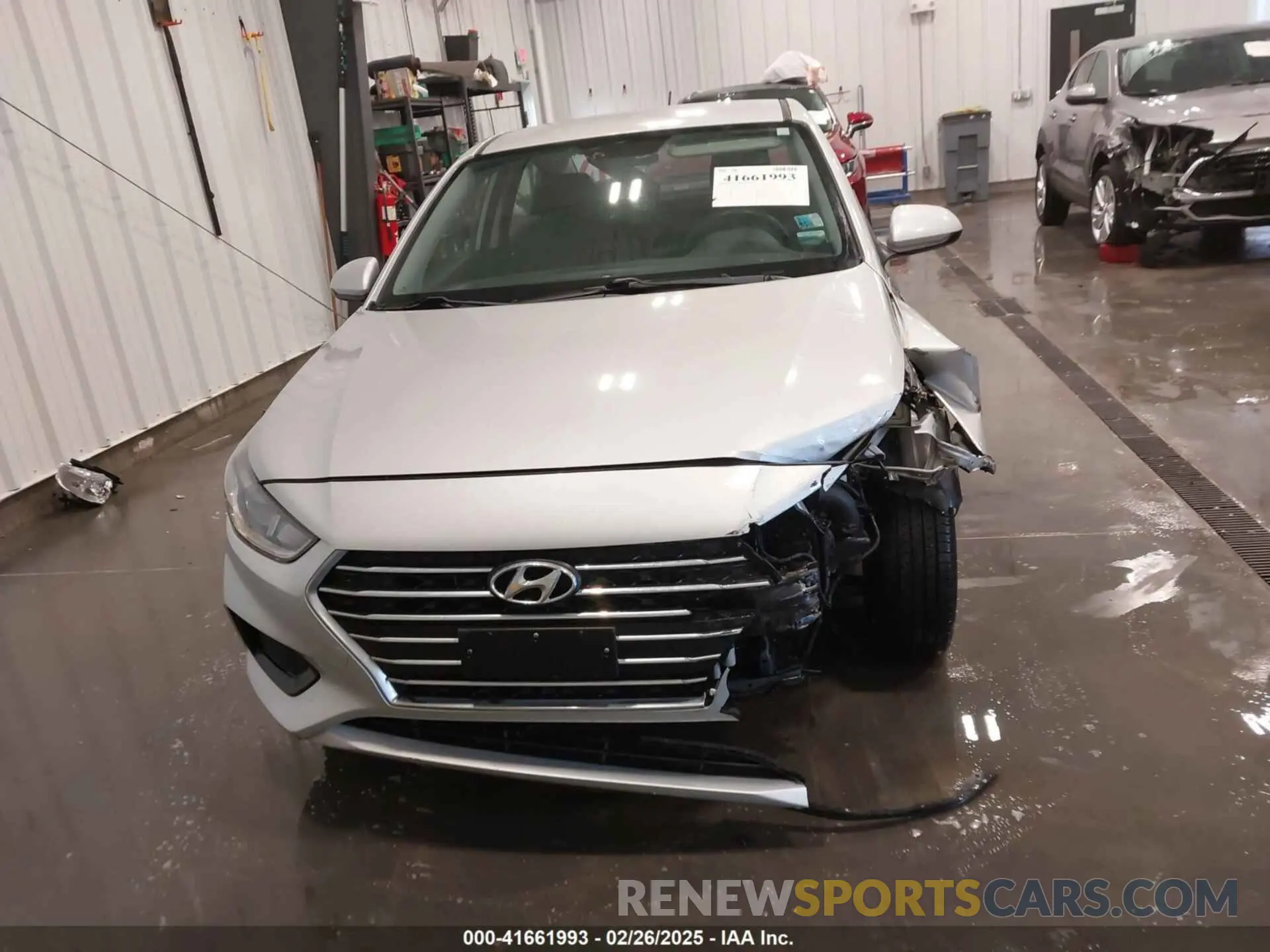 12 Photograph of a damaged car 3KPC24A30KE068820 HYUNDAI ACCENT 2019