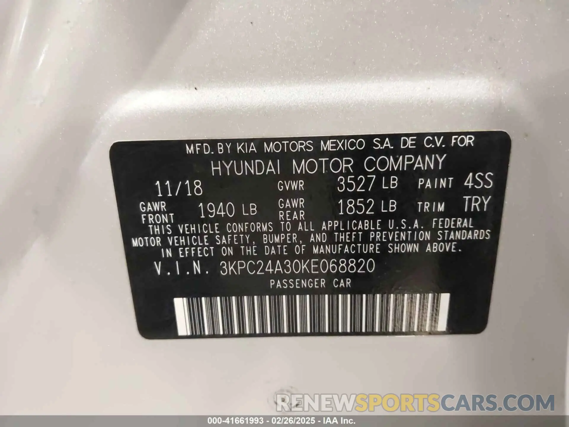 9 Photograph of a damaged car 3KPC24A30KE068820 HYUNDAI ACCENT 2019