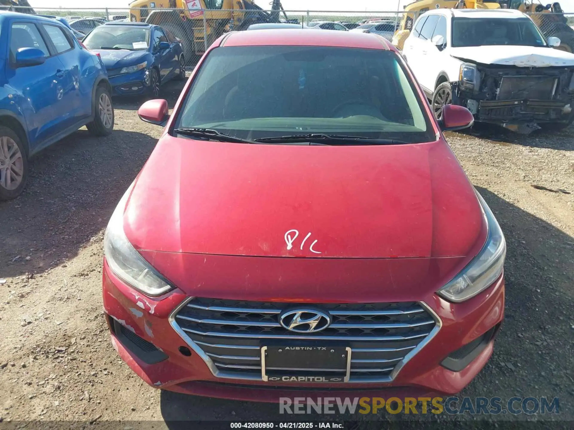 12 Photograph of a damaged car 3KPC24A30KE073130 HYUNDAI ACCENT 2019