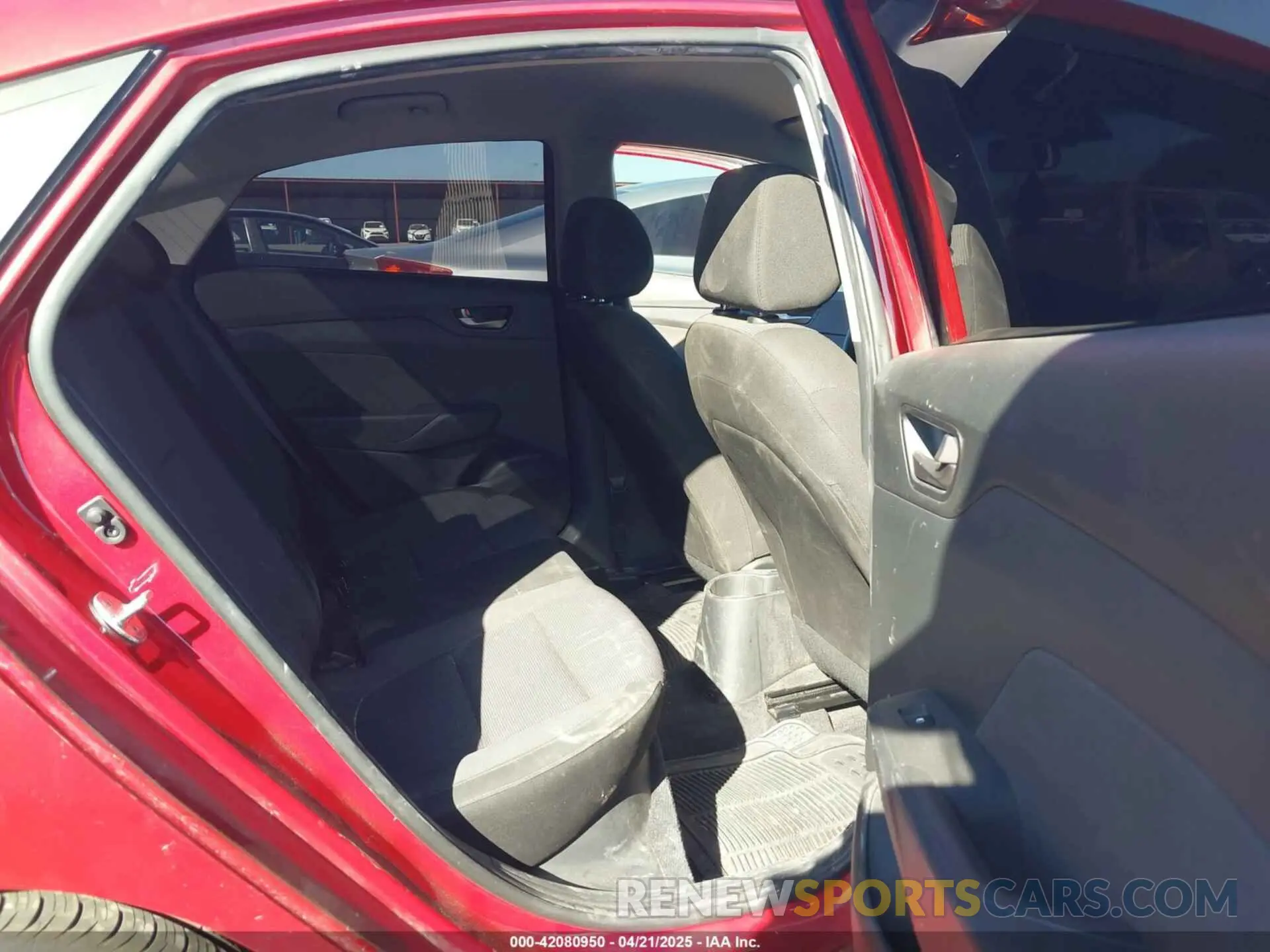 8 Photograph of a damaged car 3KPC24A30KE073130 HYUNDAI ACCENT 2019