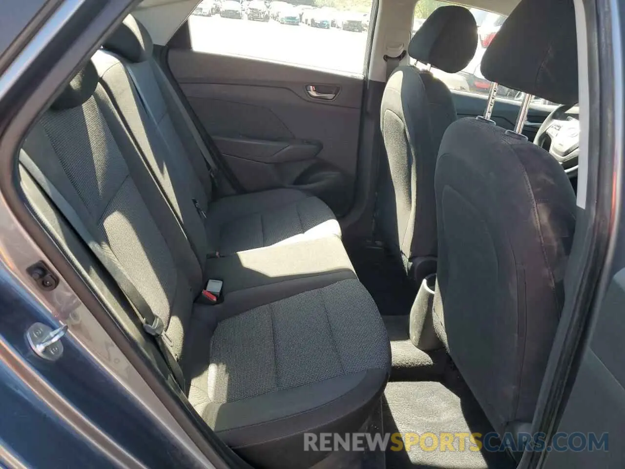10 Photograph of a damaged car 3KPC24A30KE080112 HYUNDAI ACCENT 2019