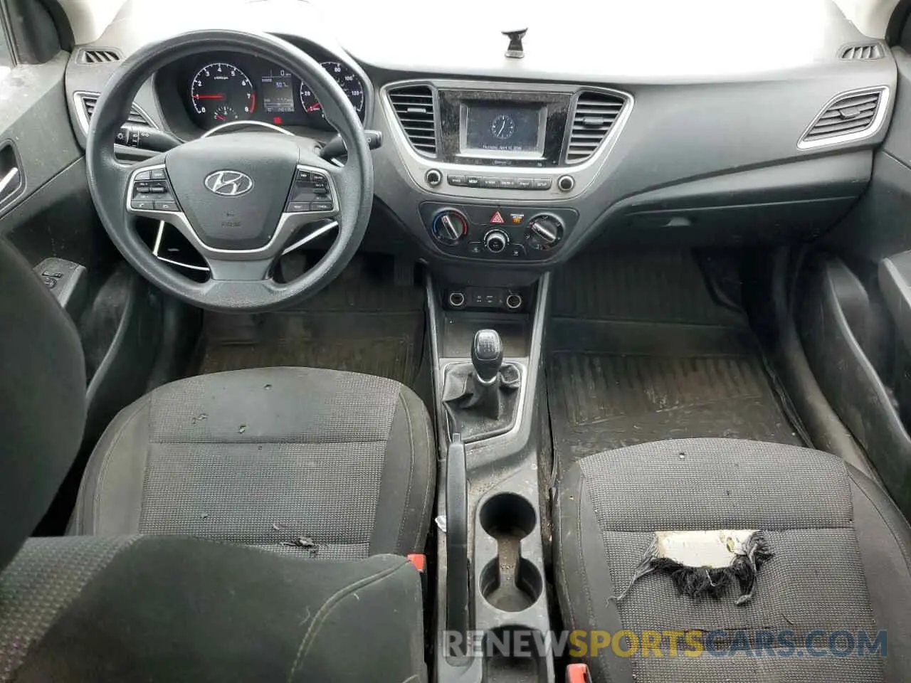 8 Photograph of a damaged car 3KPC24A31KE040069 HYUNDAI ACCENT 2019