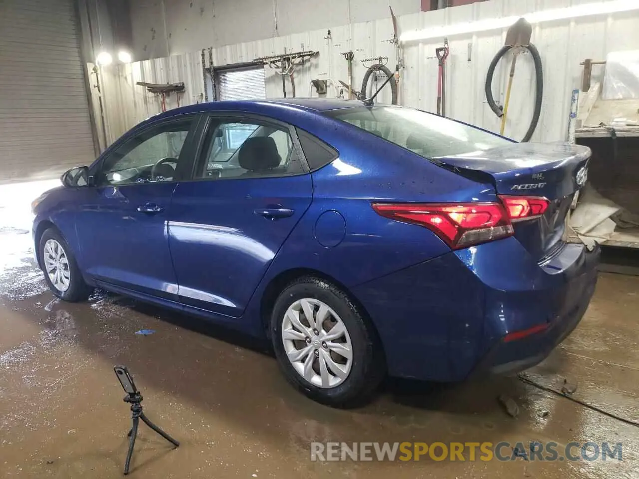 2 Photograph of a damaged car 3KPC24A31KE042243 HYUNDAI ACCENT 2019