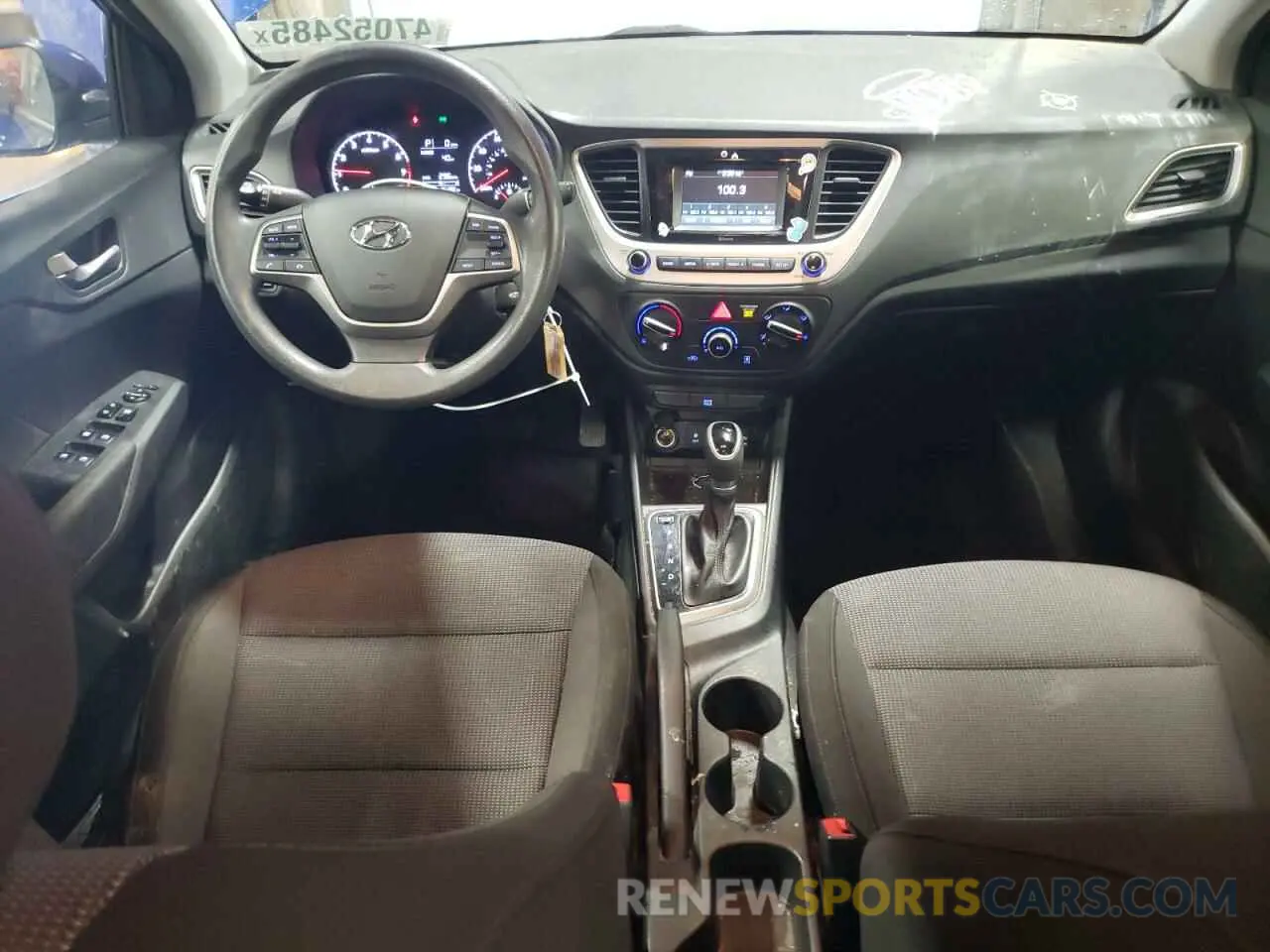 8 Photograph of a damaged car 3KPC24A31KE042243 HYUNDAI ACCENT 2019