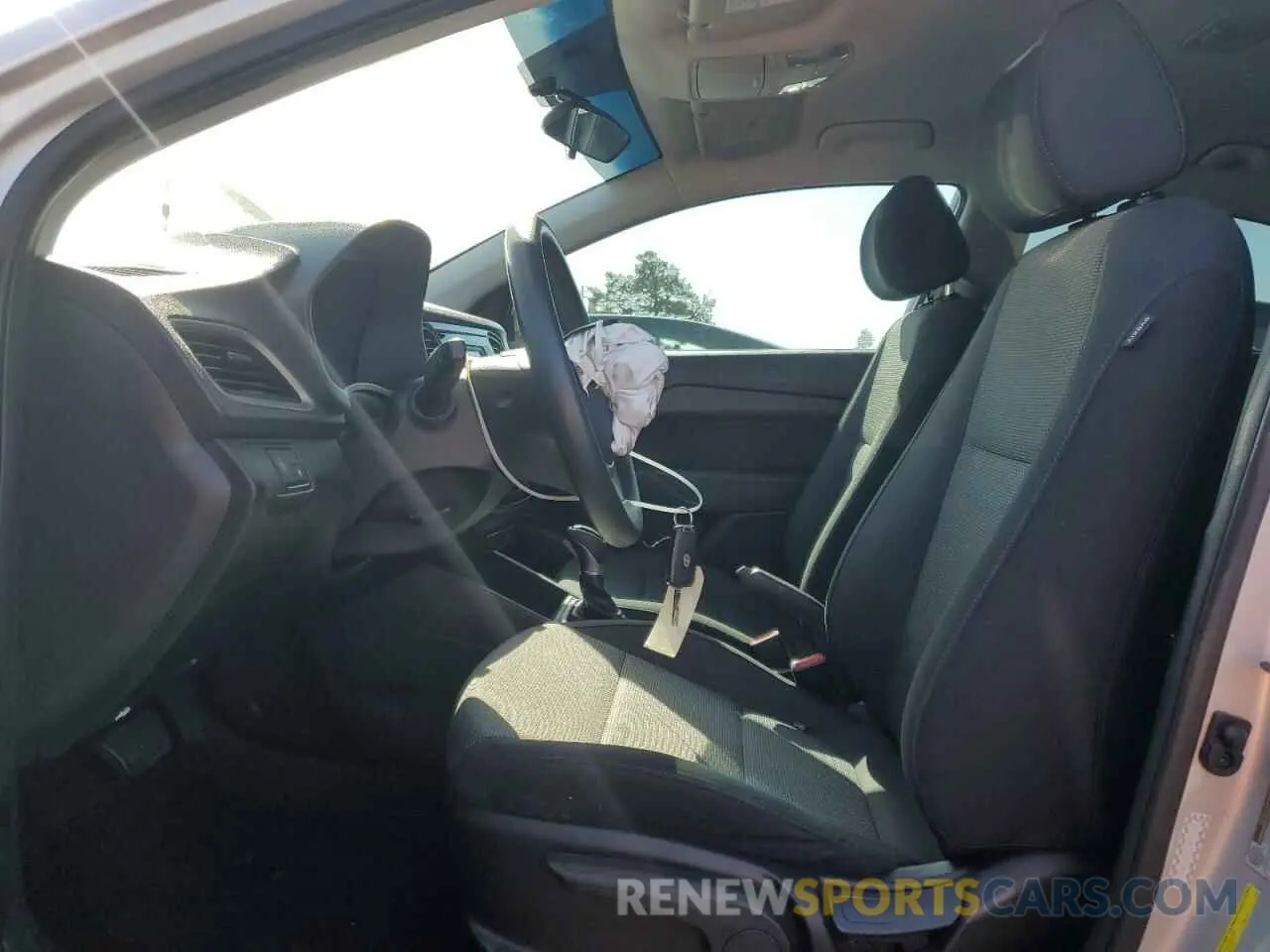7 Photograph of a damaged car 3KPC24A31KE084816 HYUNDAI ACCENT 2019