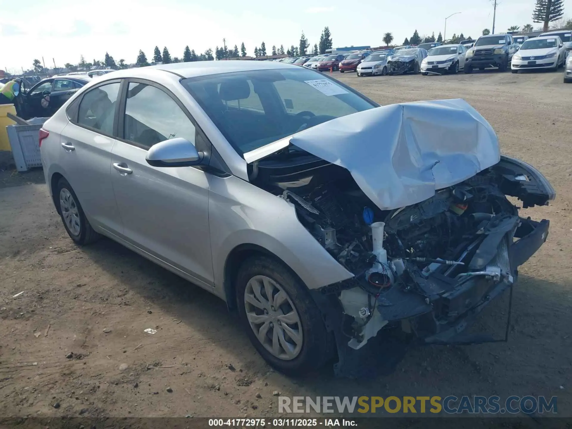 1 Photograph of a damaged car 3KPC24A32KE053705 HYUNDAI ACCENT 2019